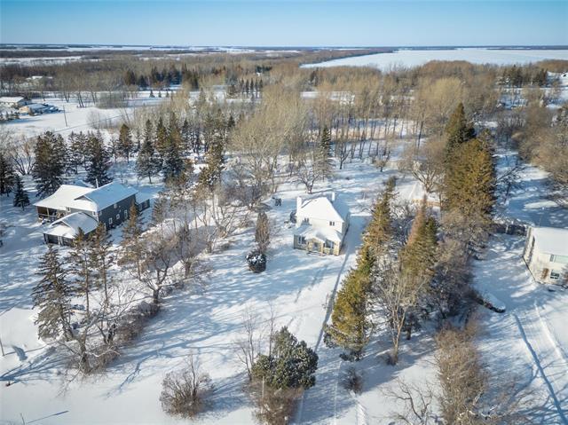 









37


MCIVOR

LANE,
St Andrews,




MB
R1A 2A7

