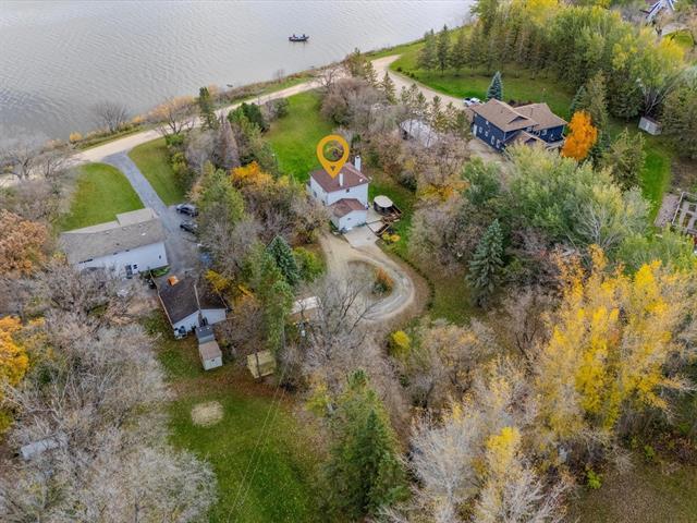 









37


MCIVOR

LANE,
St Andrews,




MB
R1A 2A7

