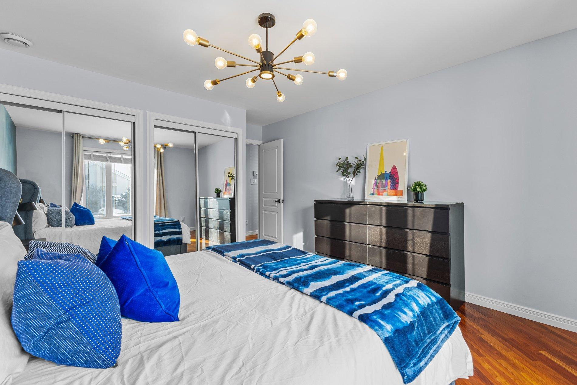 









80


Rue des Tourterelles

,
La Prairie,




QC
J5R5W3

