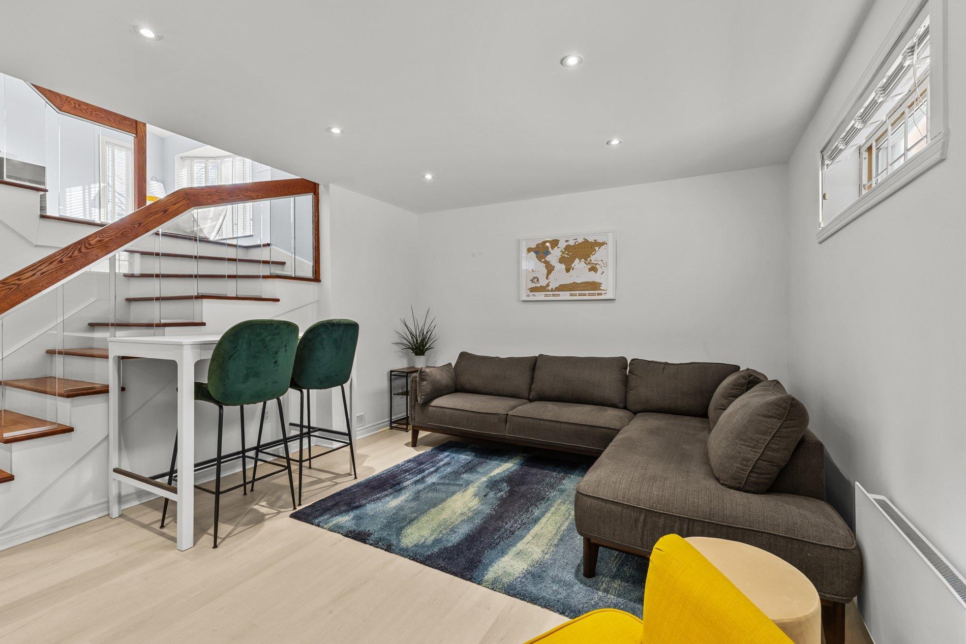 









80


Rue des Tourterelles

,
La Prairie,




QC
J5R5W3

