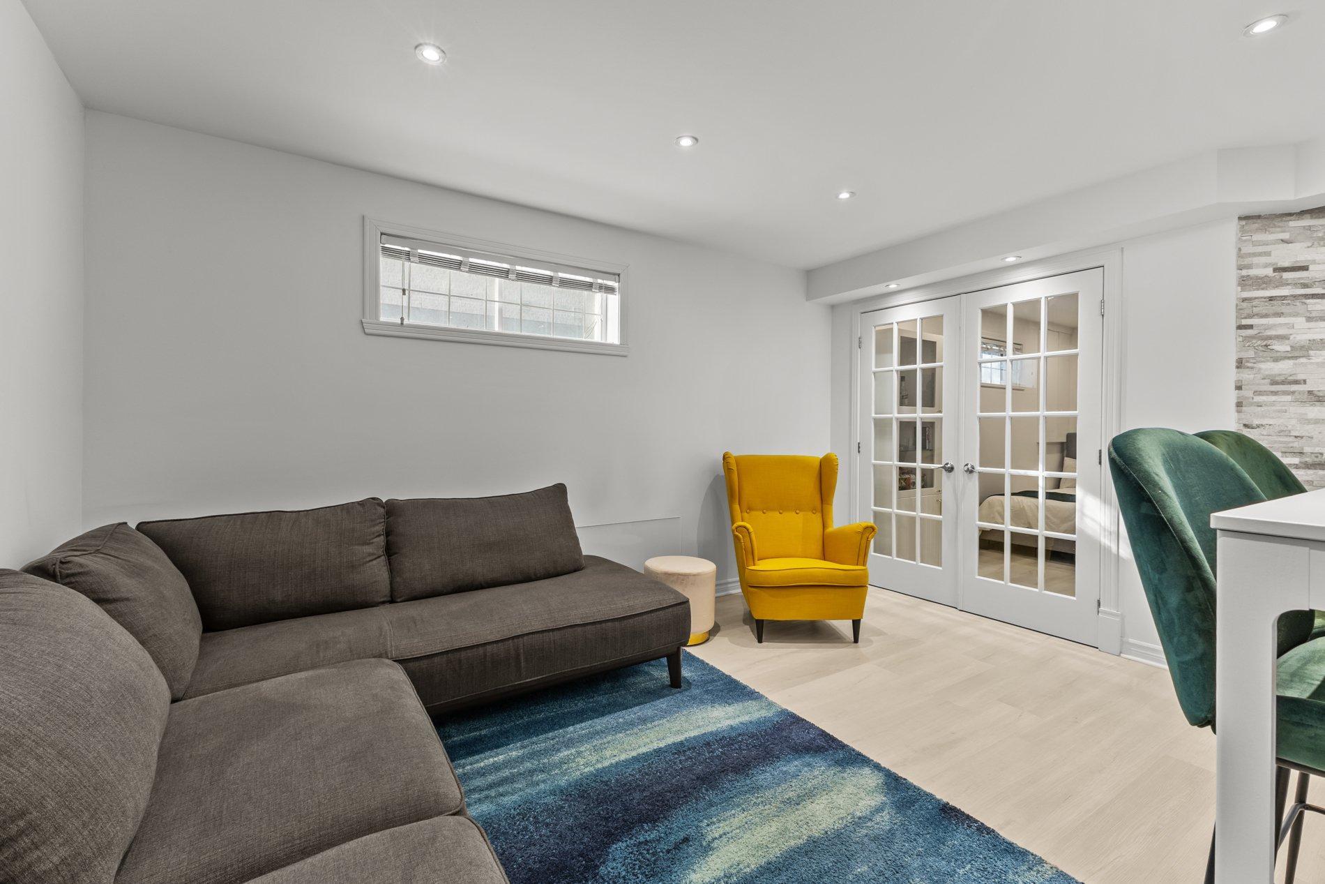 









80


Rue des Tourterelles

,
La Prairie,




QC
J5R5W3

