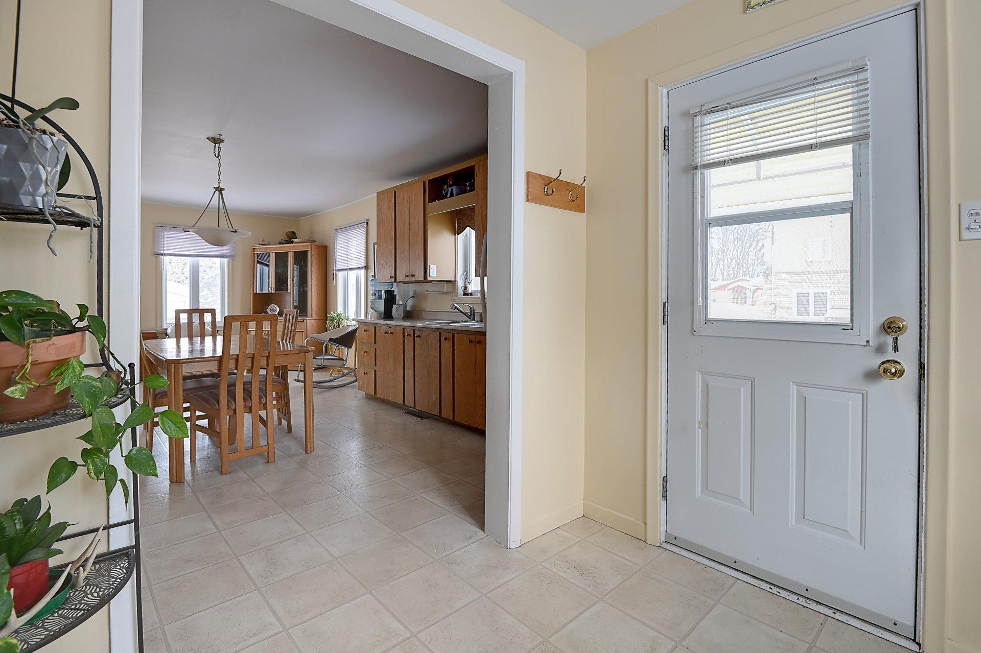 









26


Rue Ste-Julie

,
Maskinongé,




QC
J0K1N0

