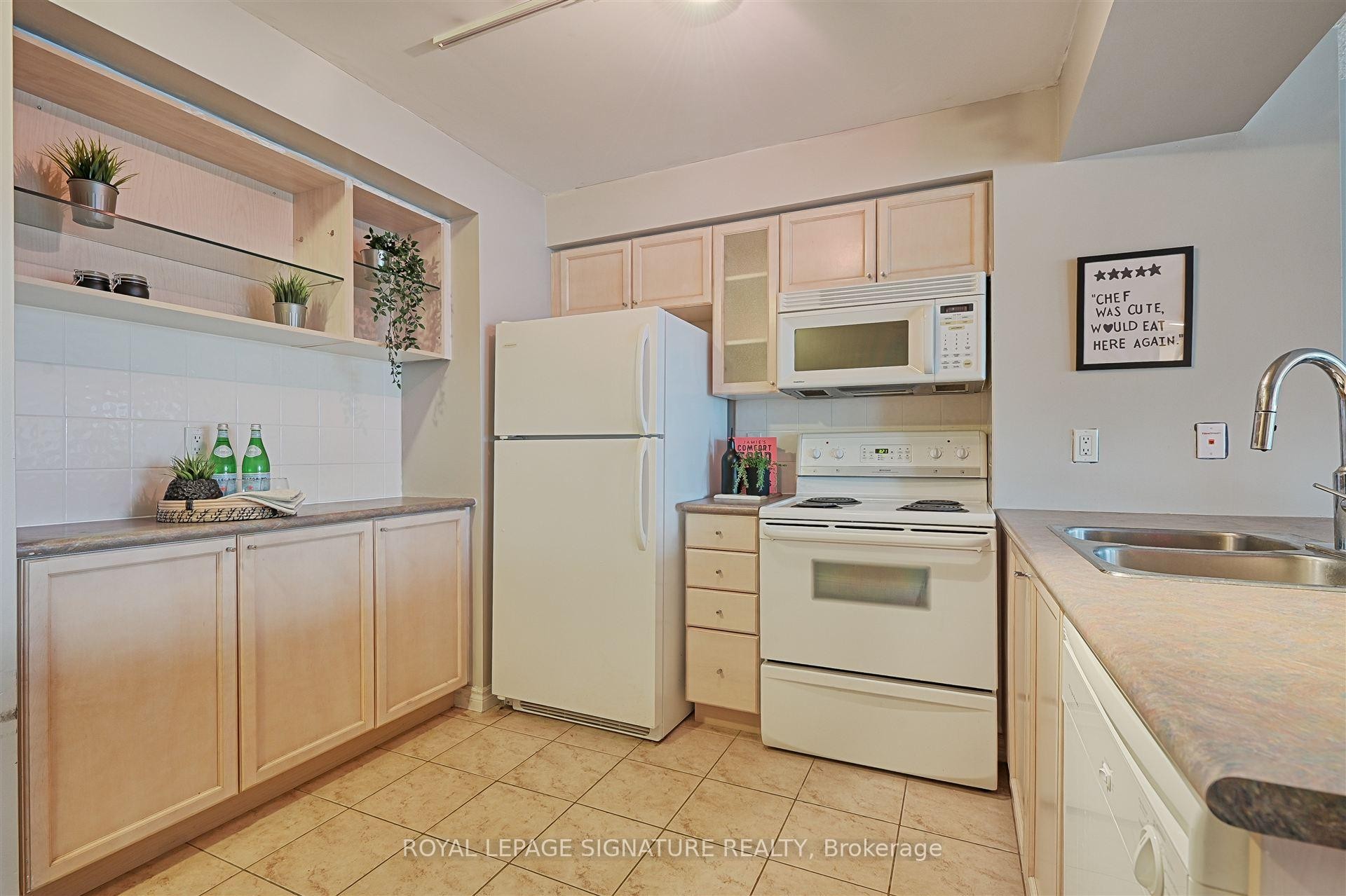 









410


Queens Quay

N/A West, 505,
Toronto,




ON
M5V 3T1

