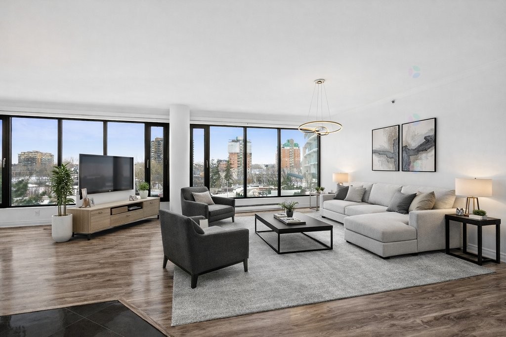 









4450


Prom. Paton

, 511,
Laval (Chomedey),




QC
H7W5J7


