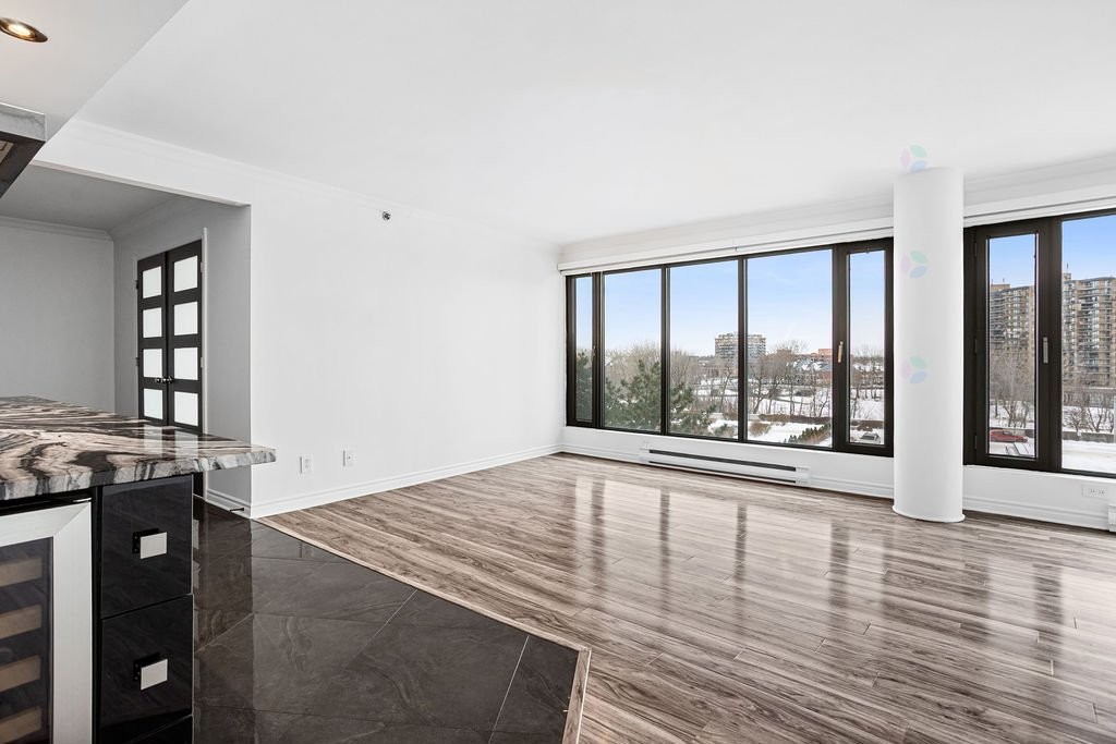 









4450


Prom. Paton

, 511,
Laval (Chomedey),




QC
H7W5J7

