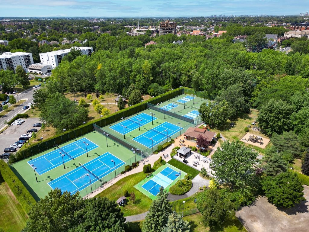 









4450


Prom. Paton

, 511,
Laval (Chomedey),




QC
H7W5J7

