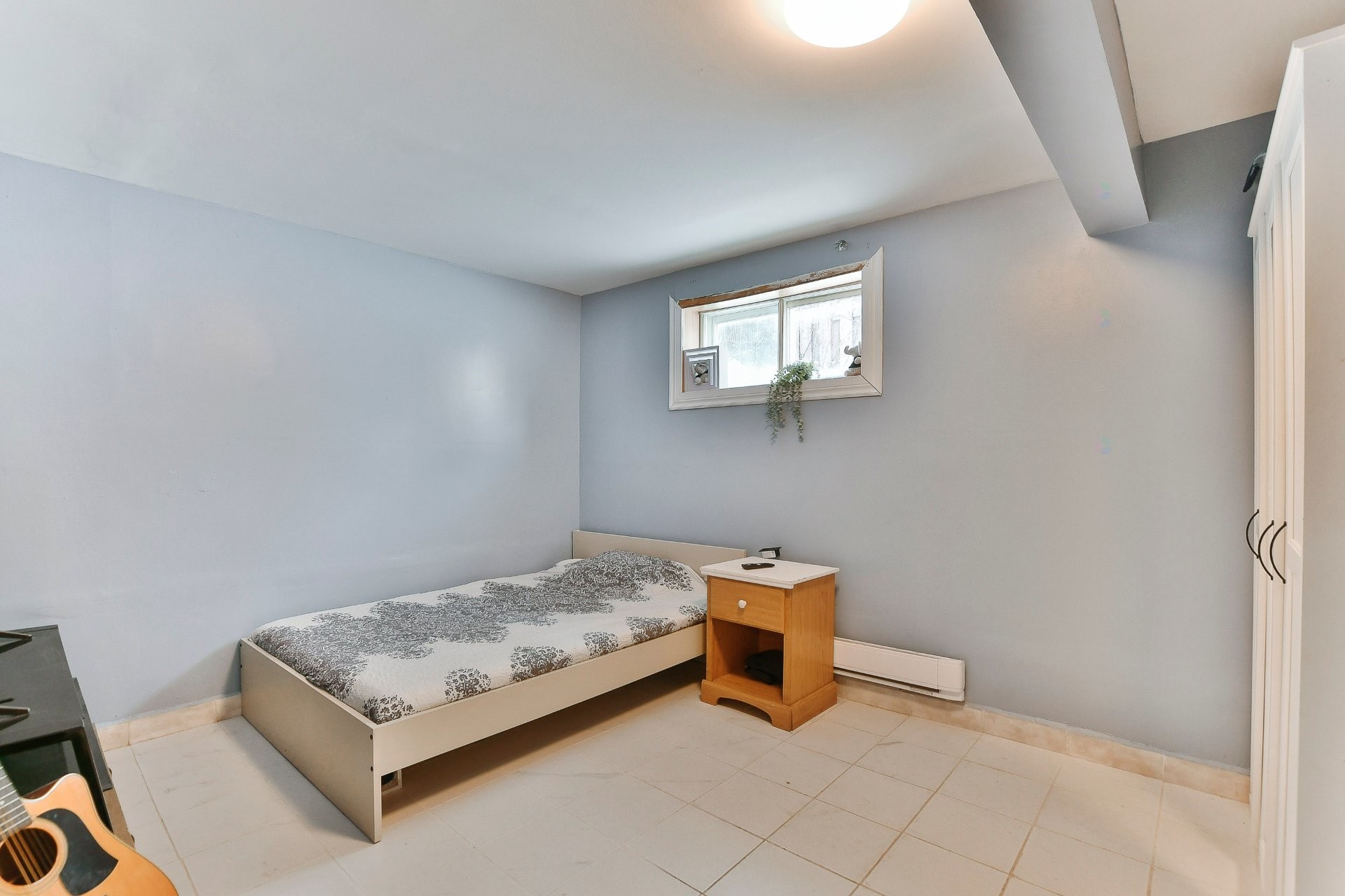 









108


Rue Vanier

,
L'Épiphanie,




QC
J5X3A7

