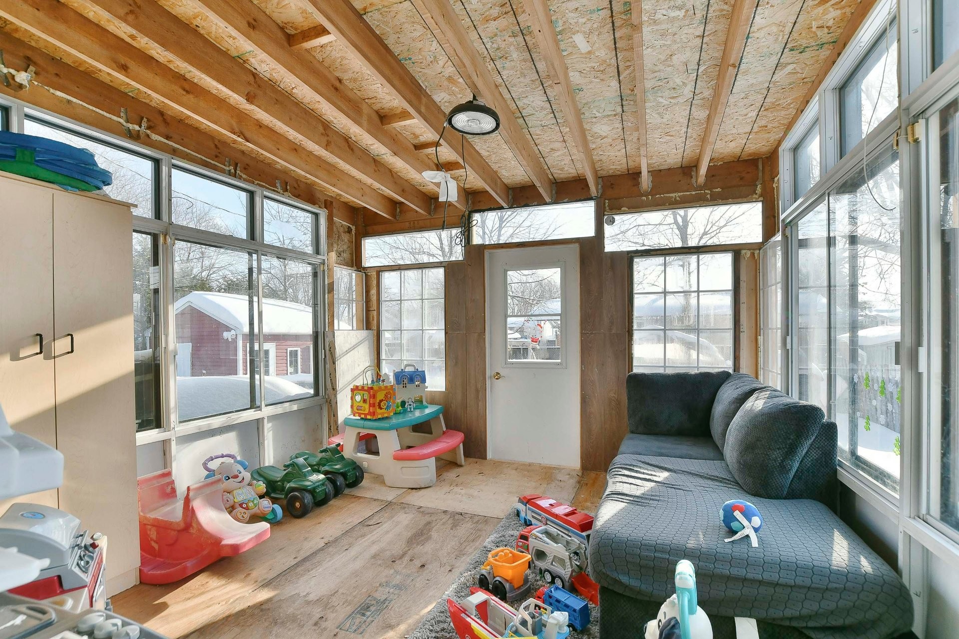 









108


Rue Vanier

,
L'Épiphanie,




QC
J5X3A7

