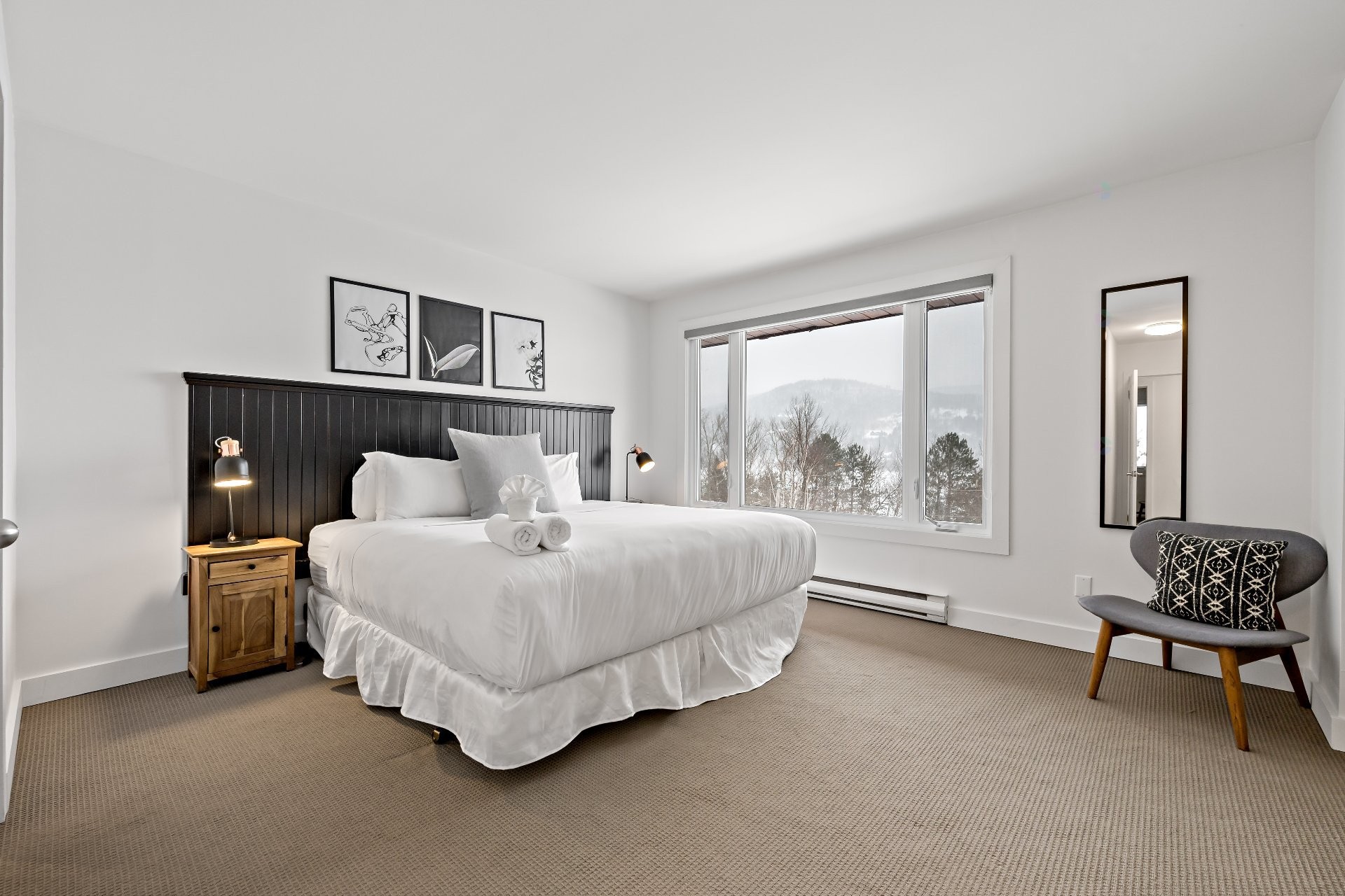 









140


Rue Cuttle

, 464,
Mont-Tremblant,




QC
J8E1B6

