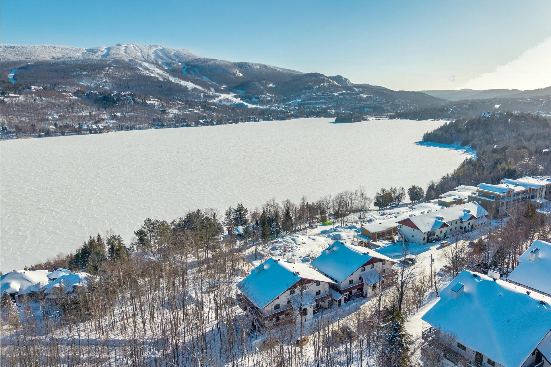 









140


Rue Cuttle

, 464,
Mont-Tremblant,




QC
J8E1B9

