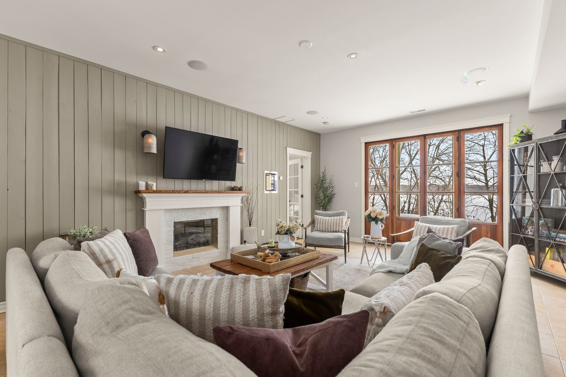 









243


Rue Létourneau

,
Rigaud,




QC
J0P1P0

