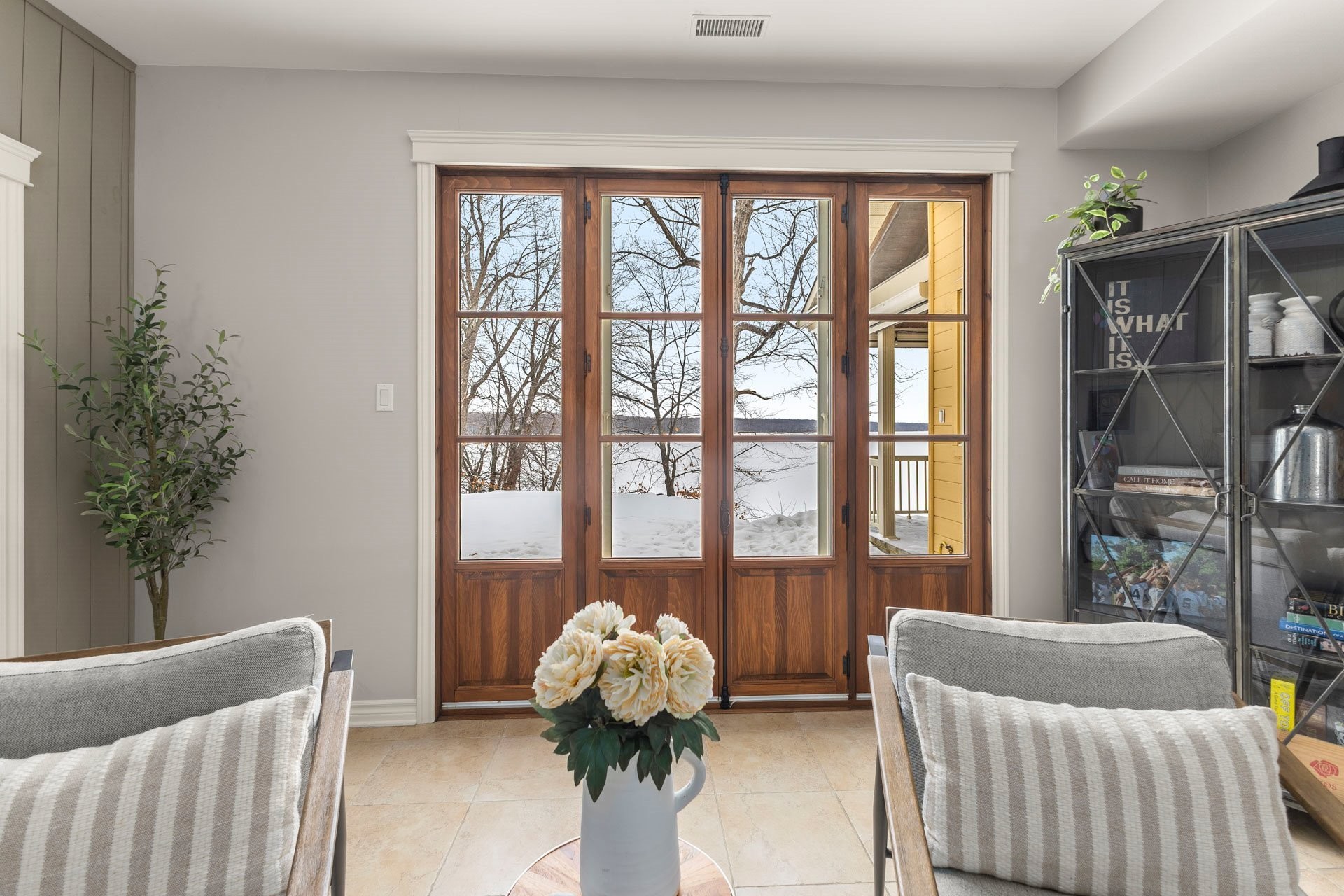 









243


Rue Létourneau

,
Rigaud,




QC
J0P1P0

