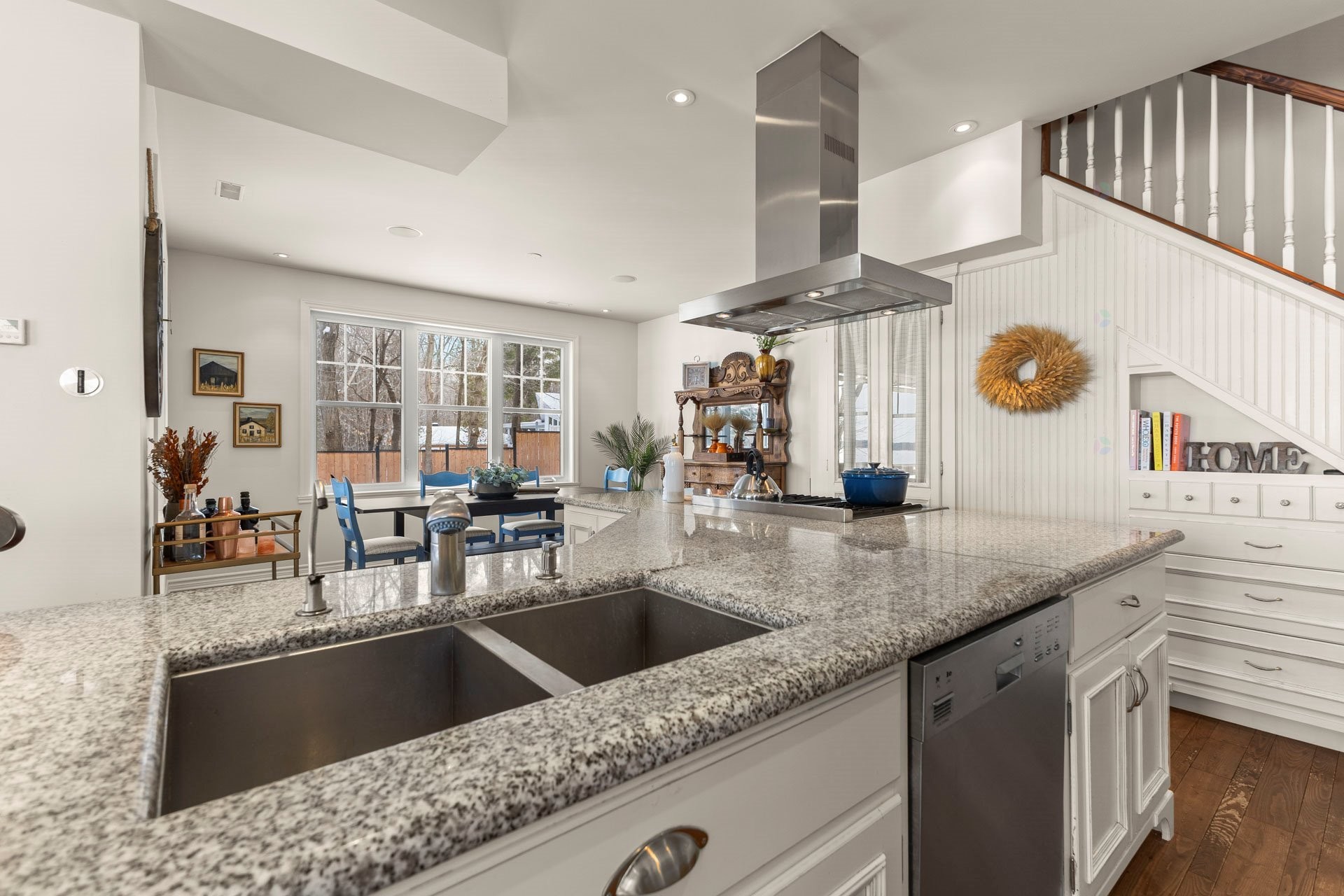 









243


Rue Létourneau

,
Rigaud,




QC
J0P1P0

