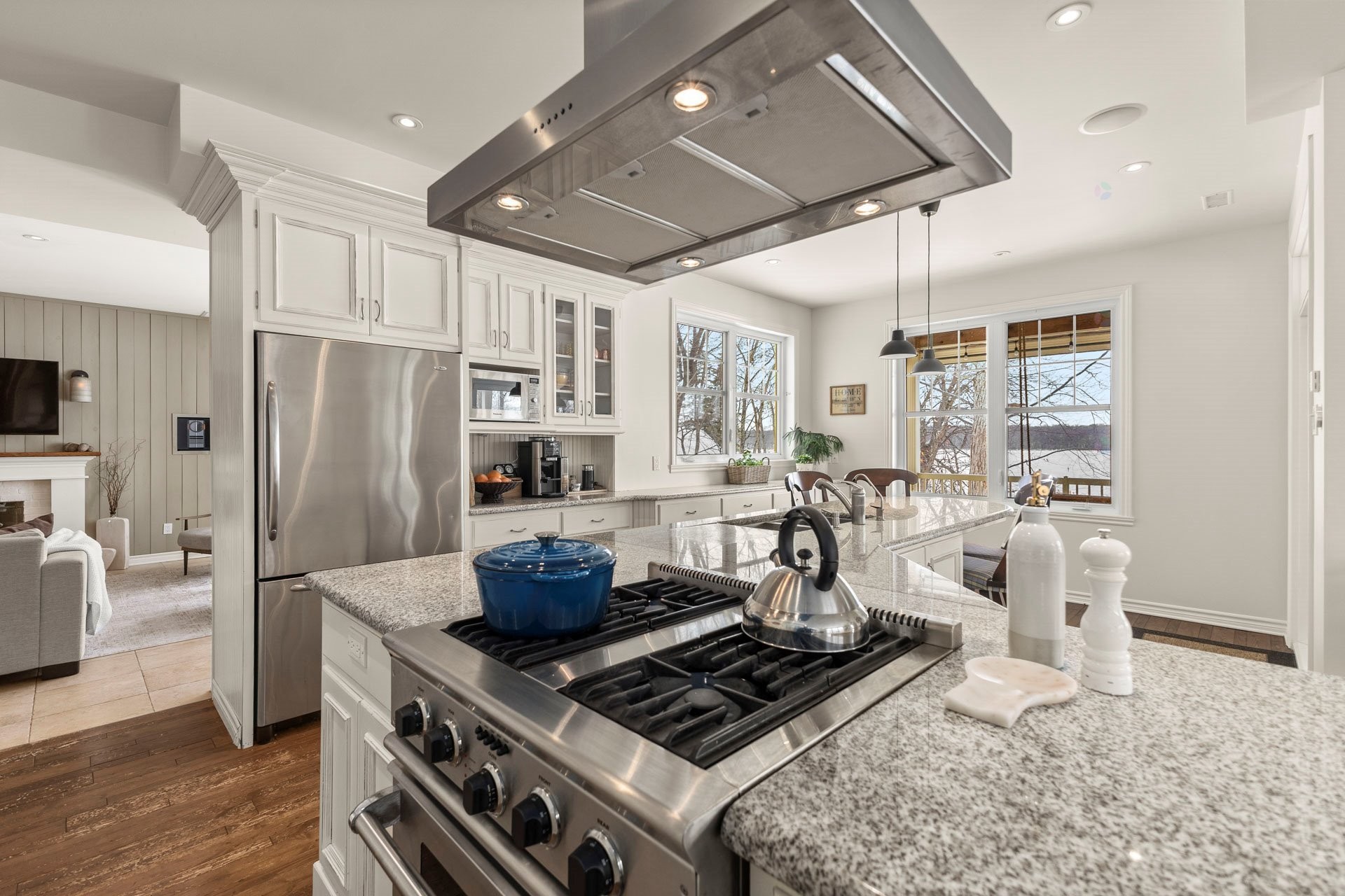 









243


Rue Létourneau

,
Rigaud,




QC
J0P1P0

