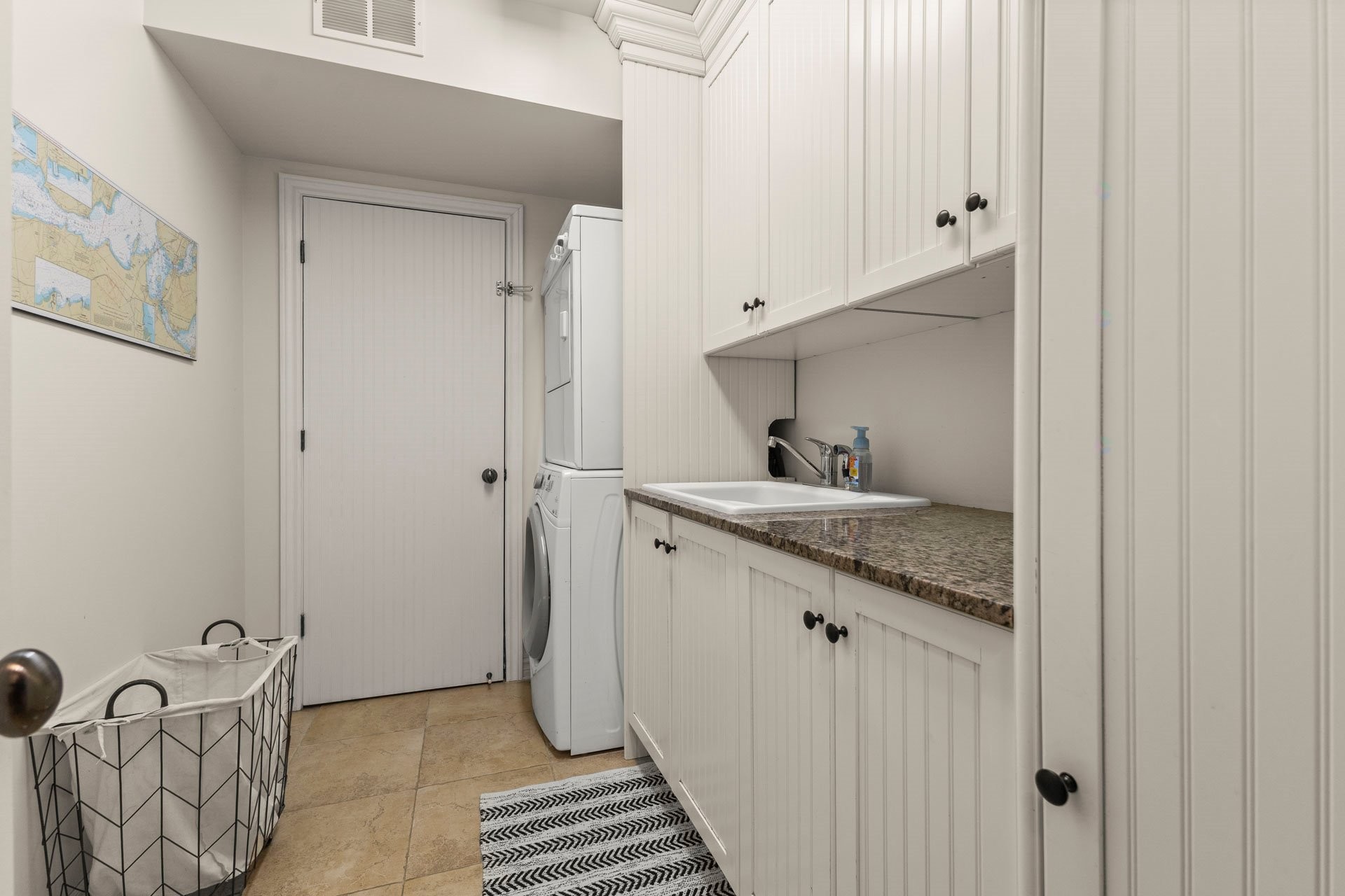 









243


Rue Létourneau

,
Rigaud,




QC
J0P1P0

