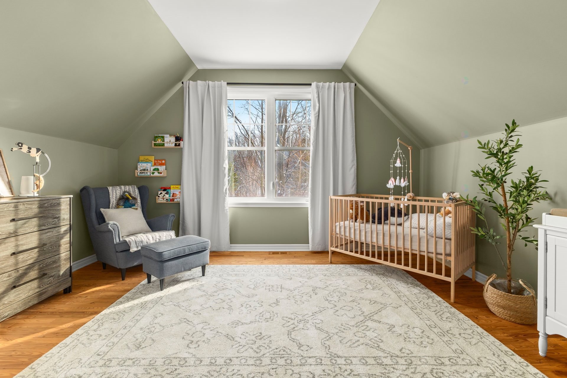 









243


Rue Létourneau

,
Rigaud,




QC
J0P1P0

