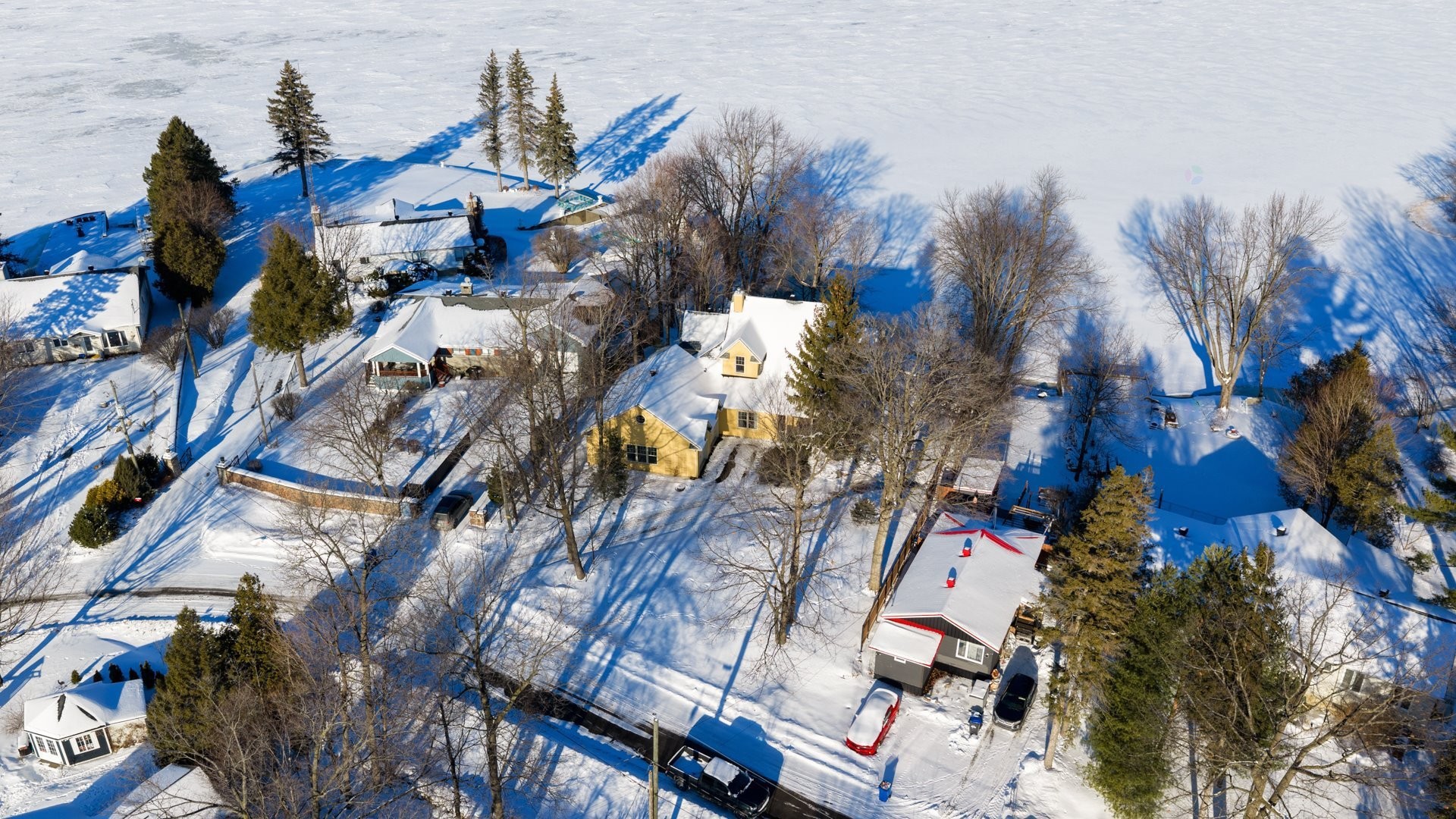 









243


Rue Létourneau

,
Rigaud,




QC
J0P1P0

