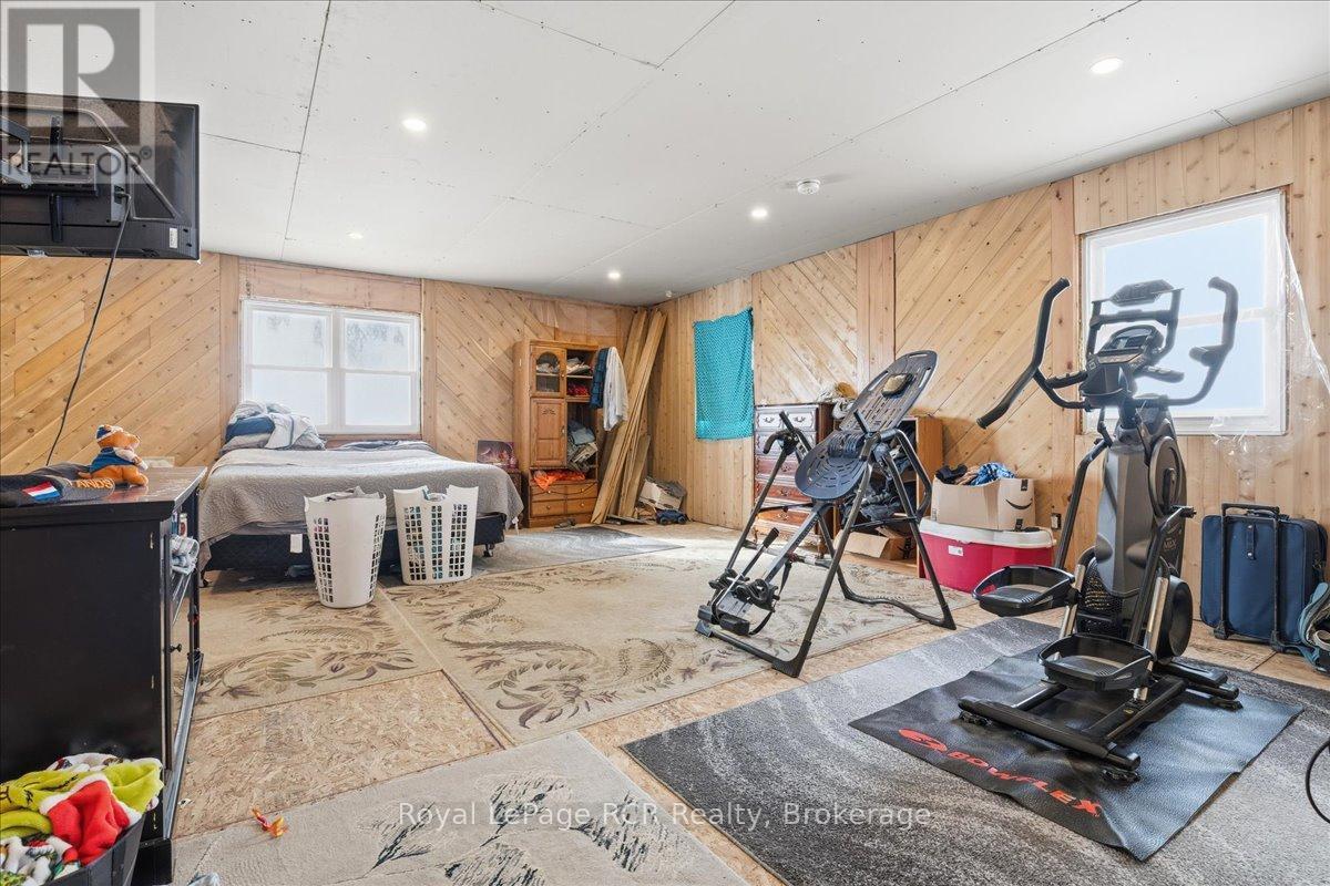 












45169 JAMESTOWN ROAD

,
Huron East (Grey),




Ontario
N4W3G7

