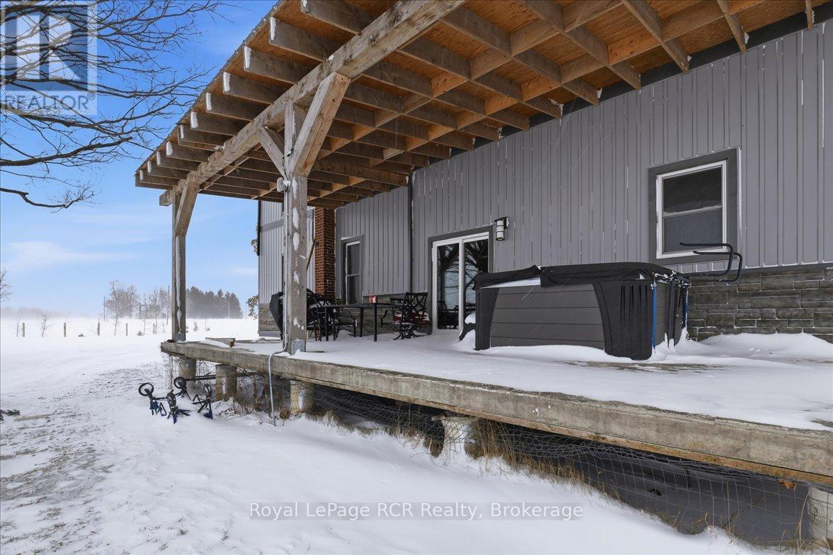 












45169 JAMESTOWN ROAD

,
Huron East (Grey),




Ontario
N4W3G7

