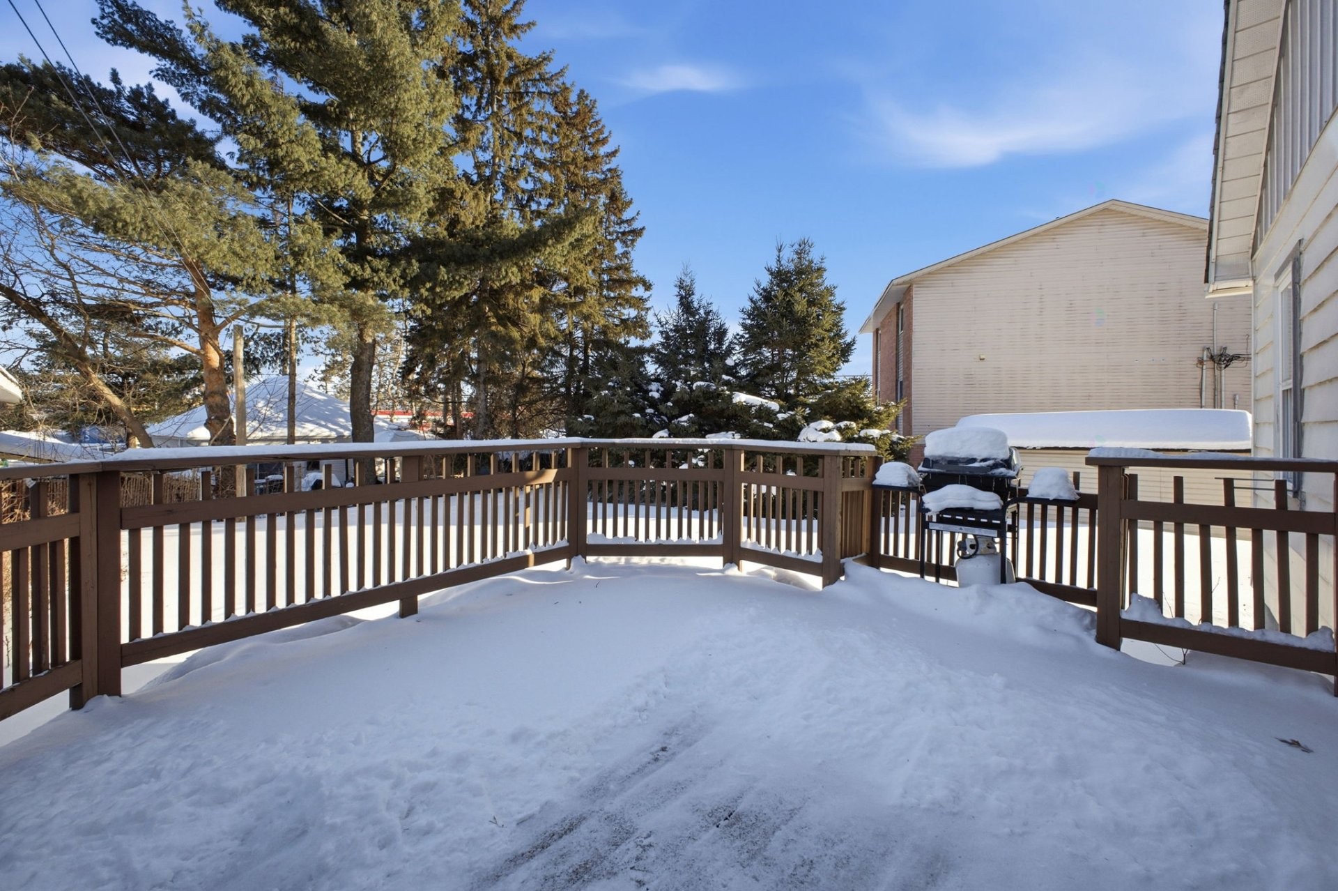 









6


Rue Yvon-Chénier

,
Gatineau (Gatineau),




QC
J8P2G4

