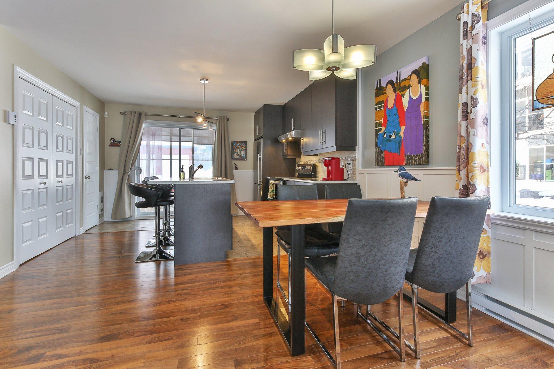 









190


Rue des Échevins

,
Saint-Jean-sur-Richelieu,




QC
J2W3E8

