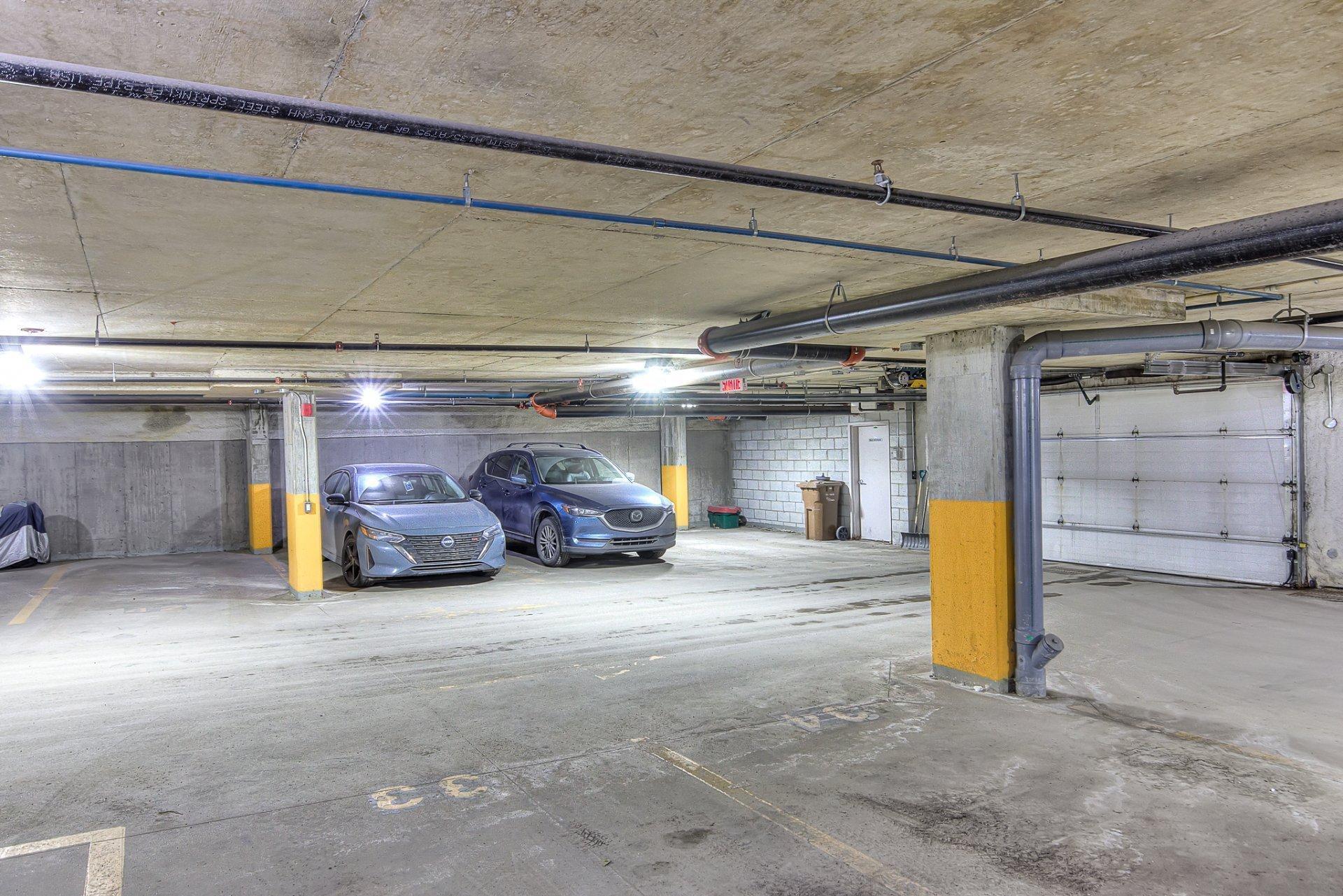 









3499


Av. Jacques-Bureau

, 306,
Laval (Chomedey),




QC
H7P0J8

