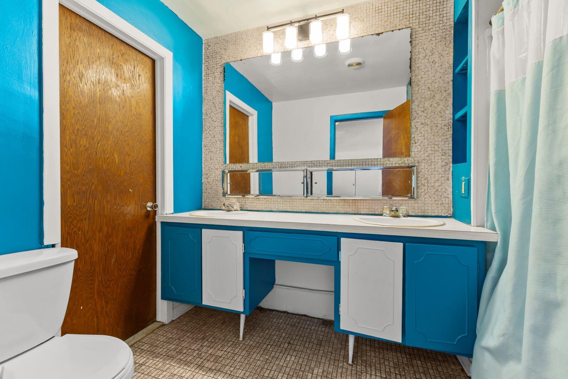 









7360

 - 7366


Av. de la Nantaise

,
Montréal (Anjou),




QC
H1M1B5

