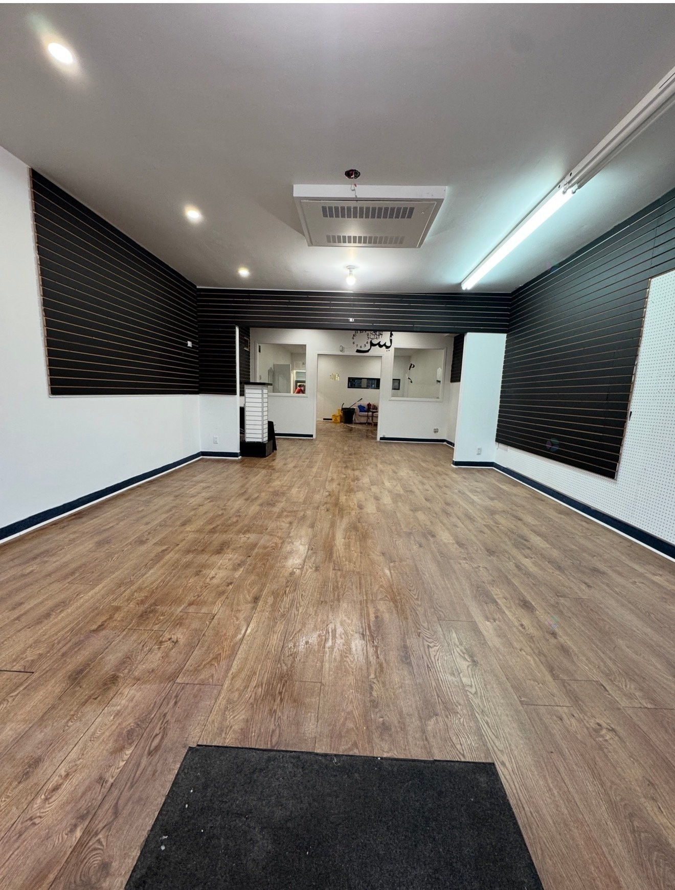 









791

 - 795


Rue Ste-Hélène

,
Longueuil (Le Vieux-Longueuil),




QC
J4K3R5

