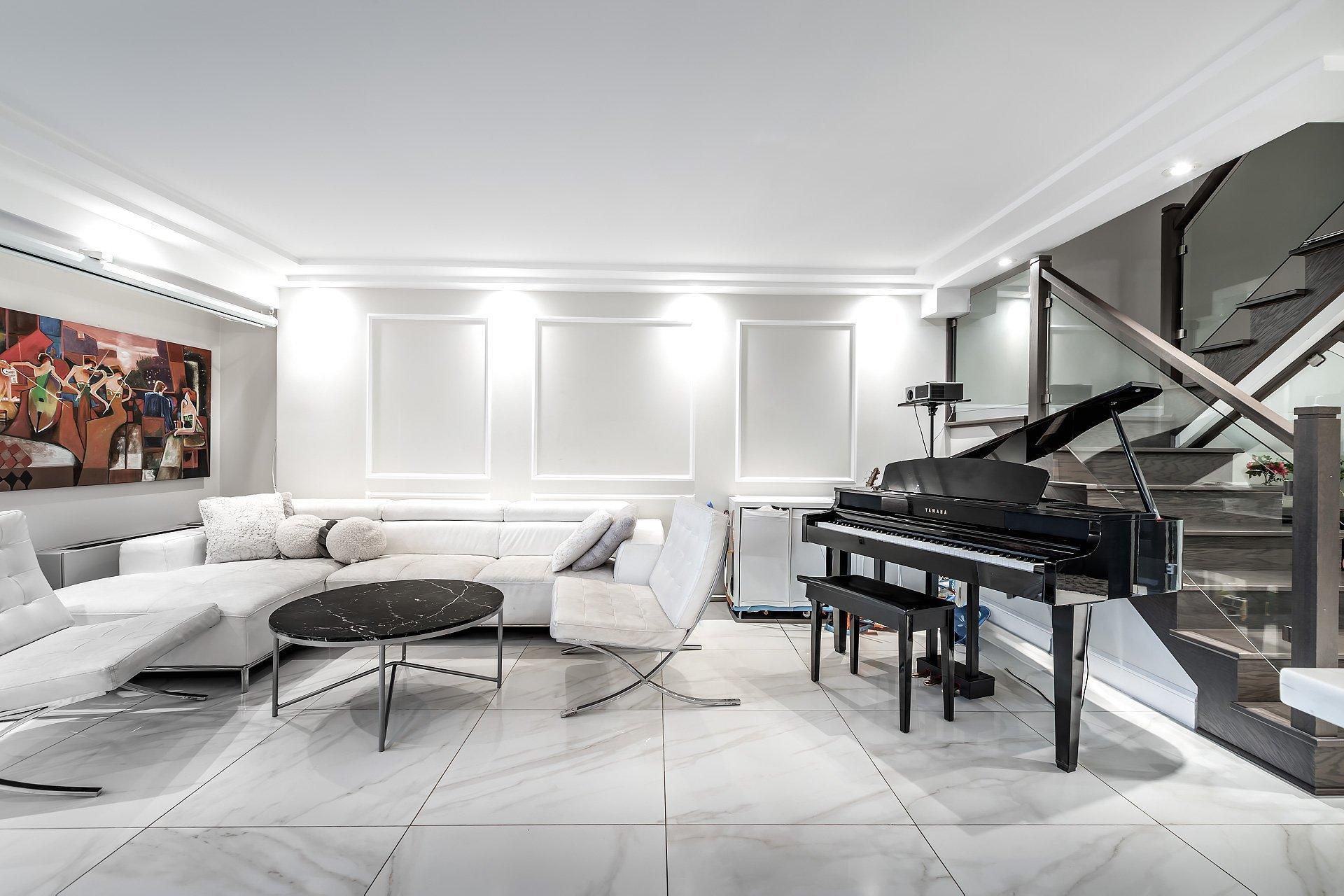 









5790


Av. Rembrandt

, 905,
Côte-Saint-Luc,




QC
H4W2V2

