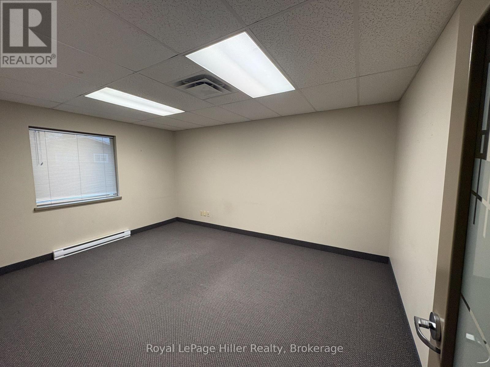 












516 HURON STREET

,
Stratford,




Ontario
N5A5T7

