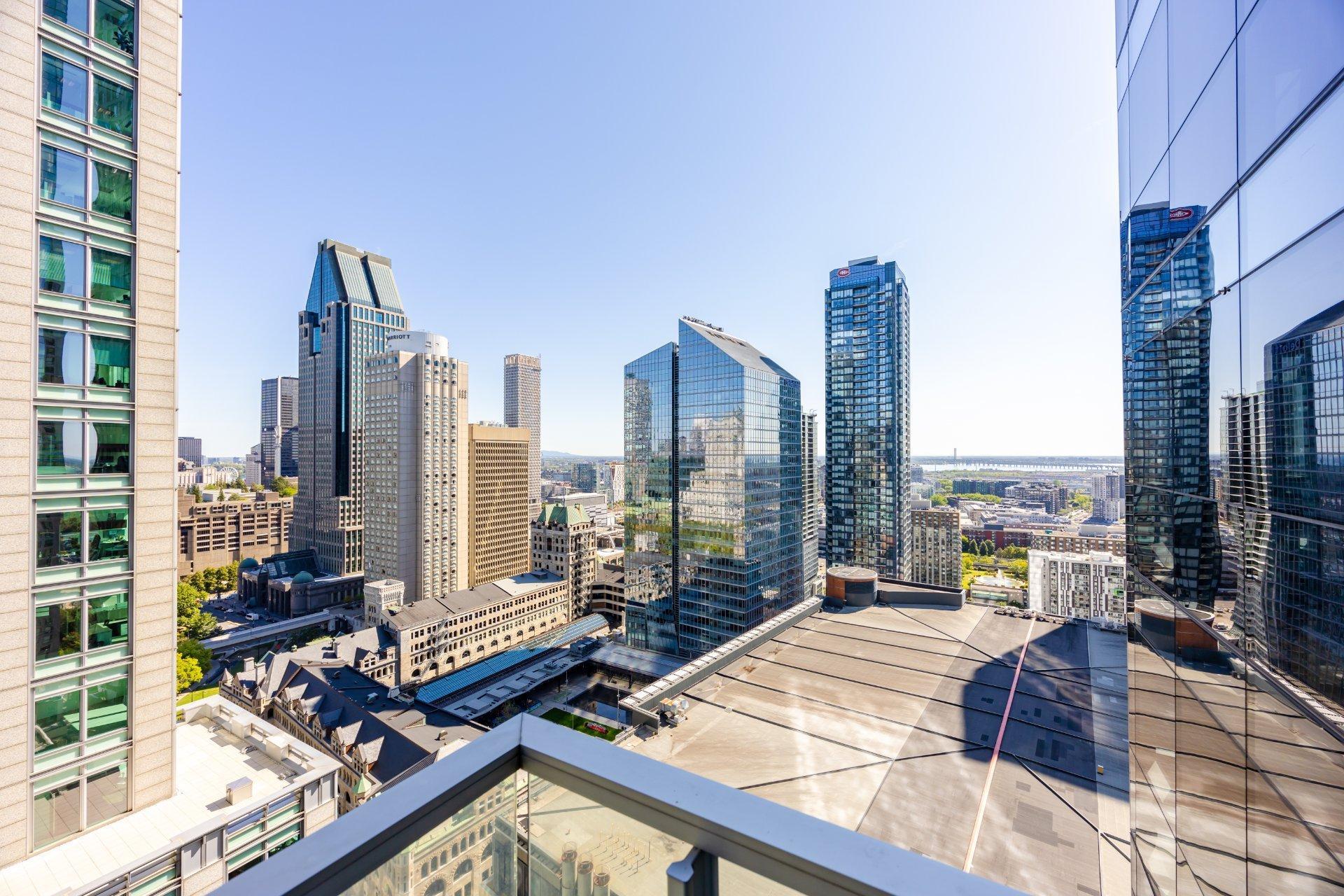 









1050


Rue Drummond

, 2210,
Montréal (Ville-Marie),




QC
H3B0G3

