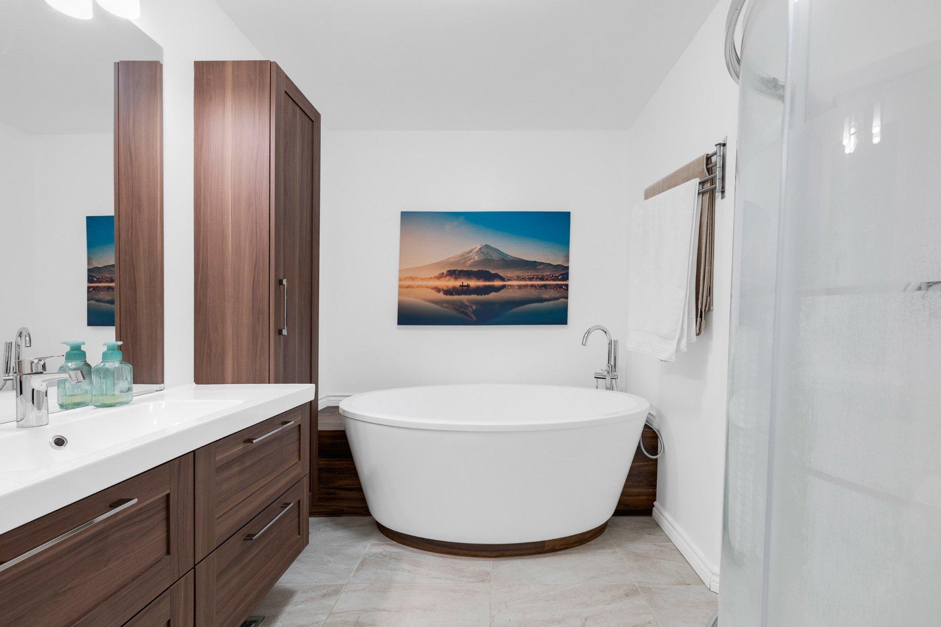 









190


Rue Parent

, 301,
Longueuil (Greenfield Park),




QC
J4V3L2

