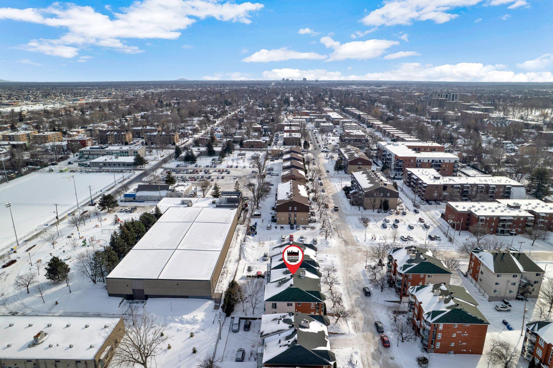 









190


Rue Parent

, 301,
Longueuil (Greenfield Park),




QC
J4V3L2

