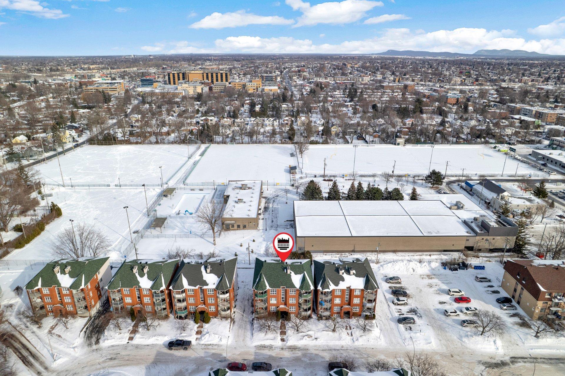 









190


Rue Parent

, 301,
Longueuil (Greenfield Park),




QC
J4V3L2

