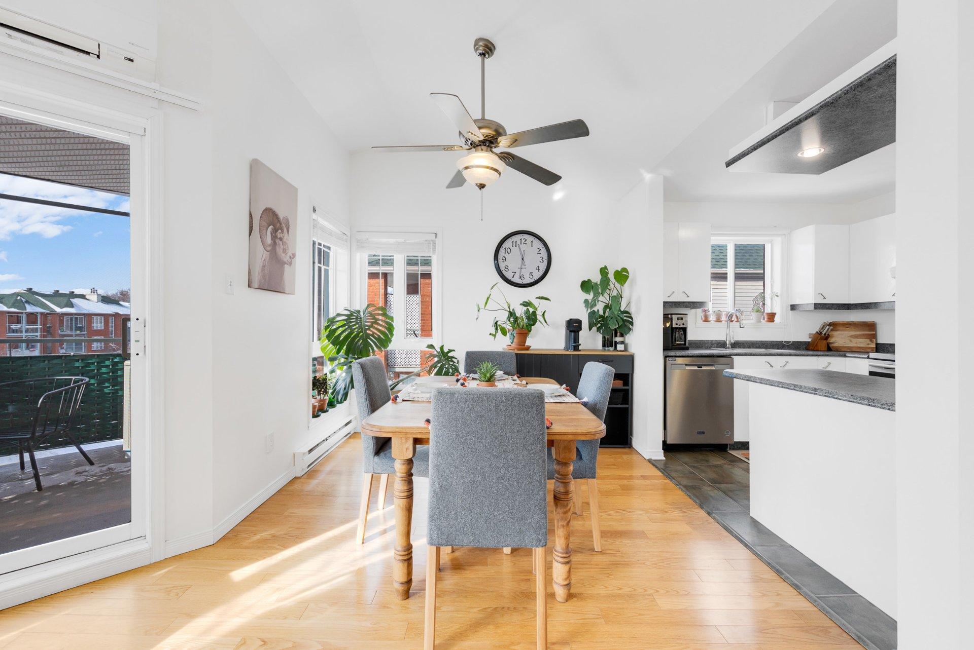 









190


Rue Parent

, 301,
Longueuil (Greenfield Park),




QC
J4V3L2

