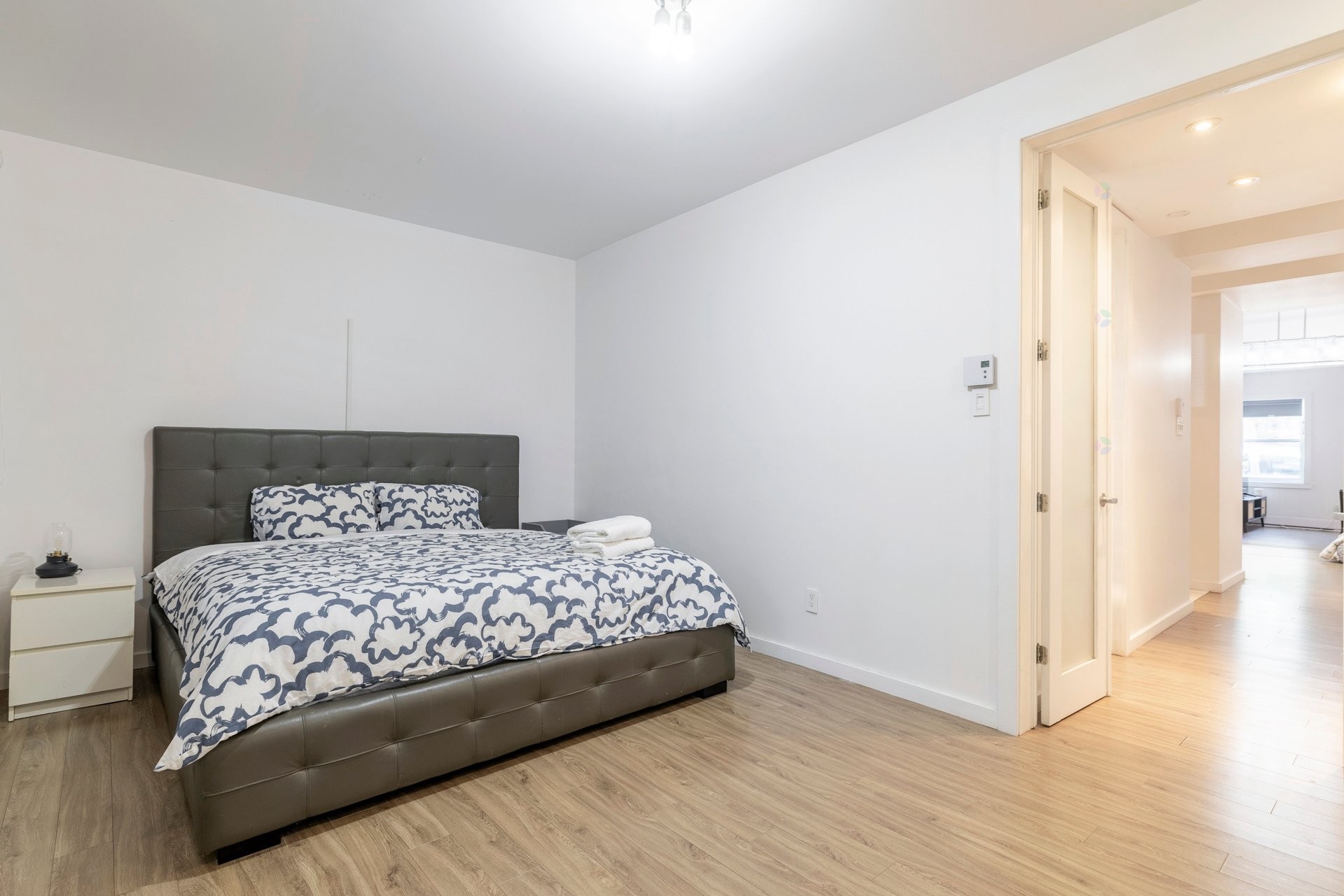 









1374


Rue Logan

,
Montréal (Ville-Marie),




QC
H2L1X3

