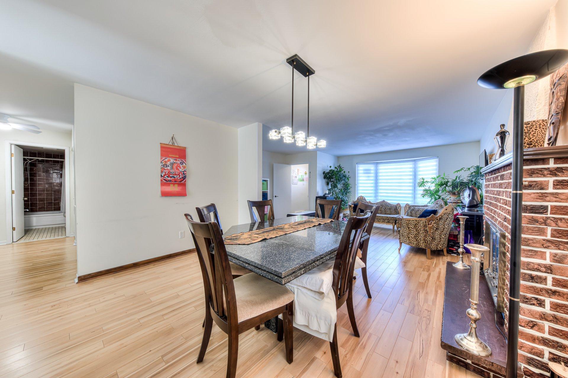 









3246

 - 3250


Boul. Notre-Dame

,
Laval (Chomedey),




QC
H7V3V2

