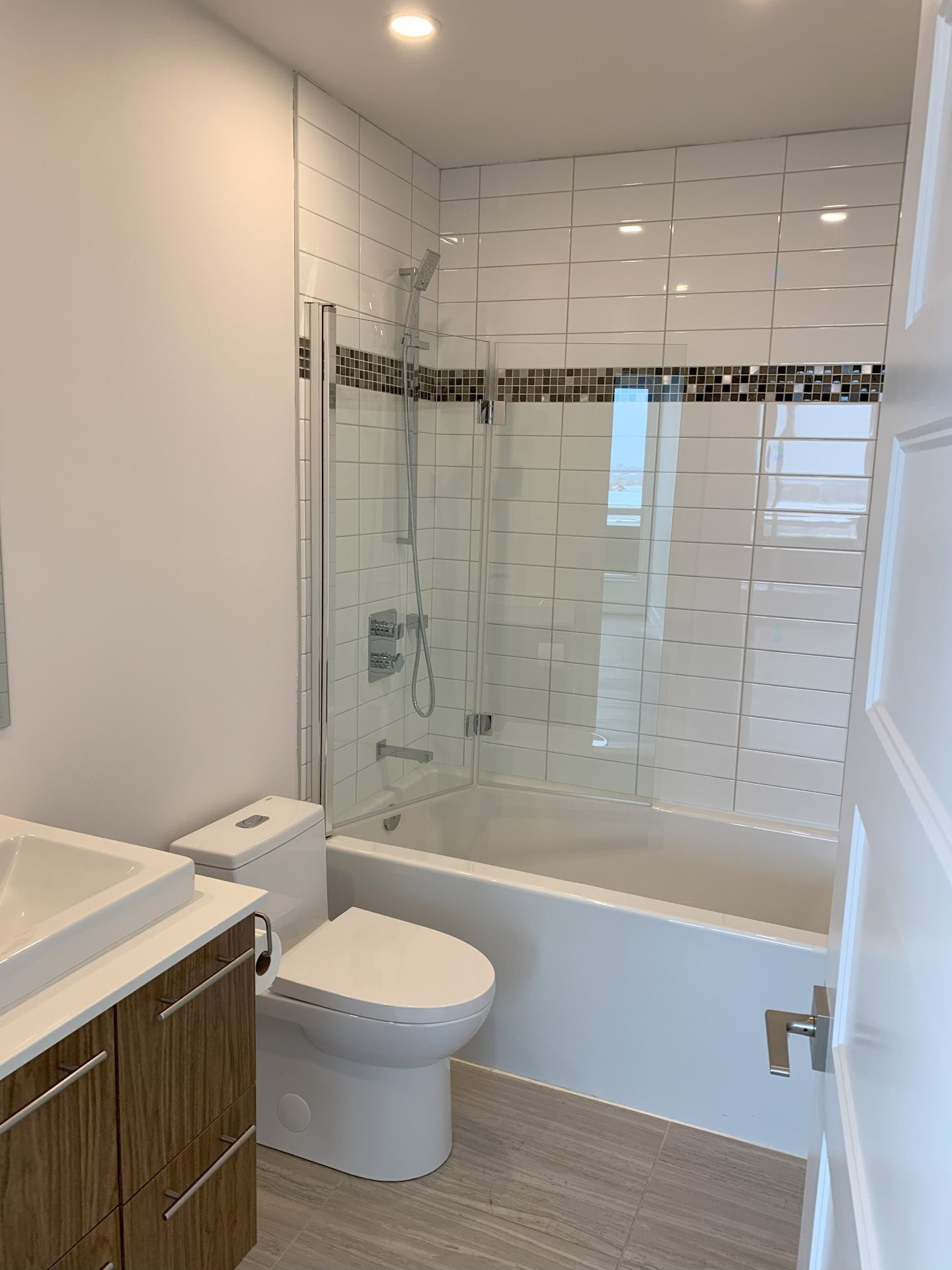 









50


Rue d'Ambre

, 602,
Candiac,




QC
J5S0S2

