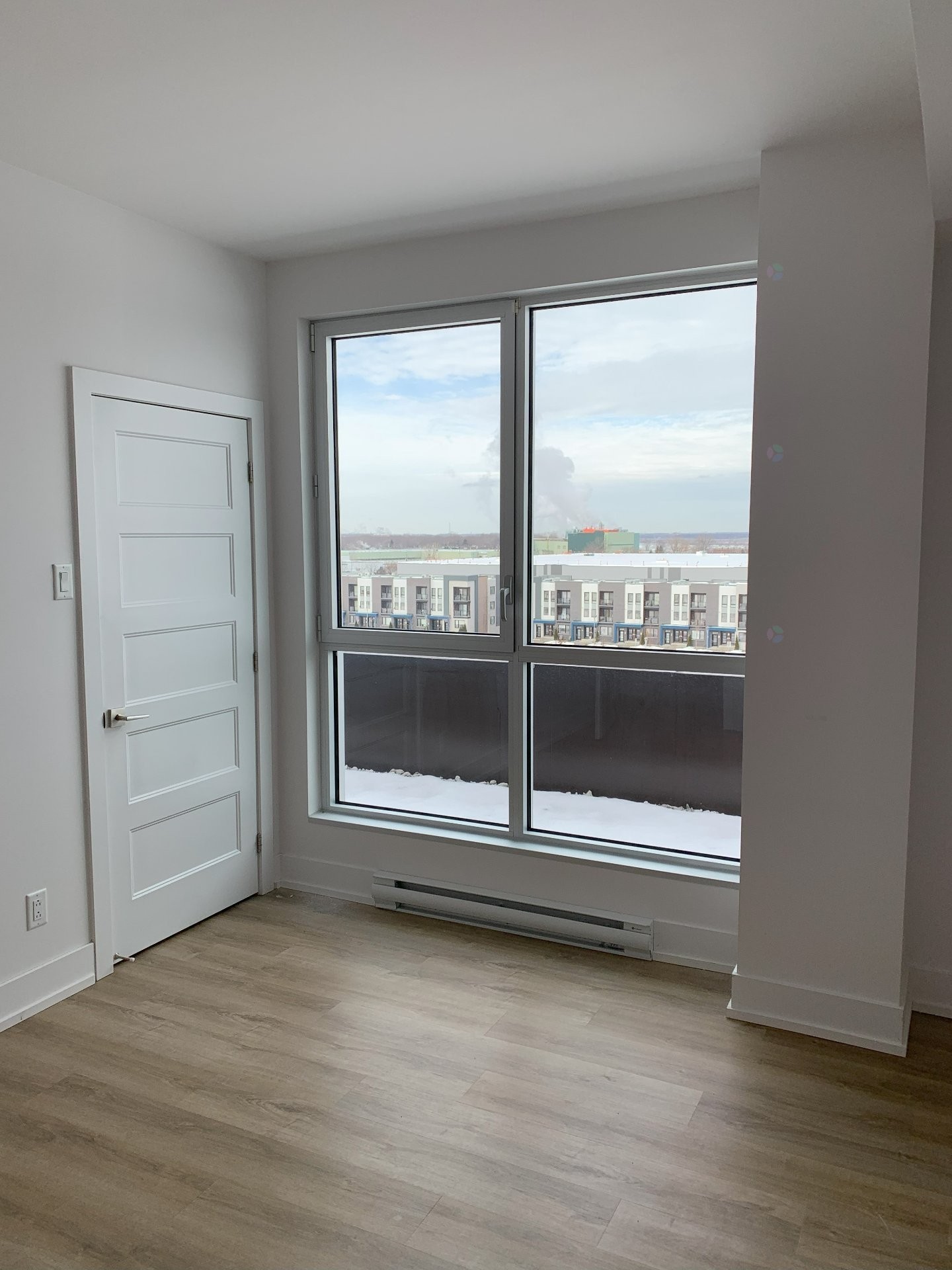 









50


Rue d'Ambre

, 602,
Candiac,




QC
J5S0S2

