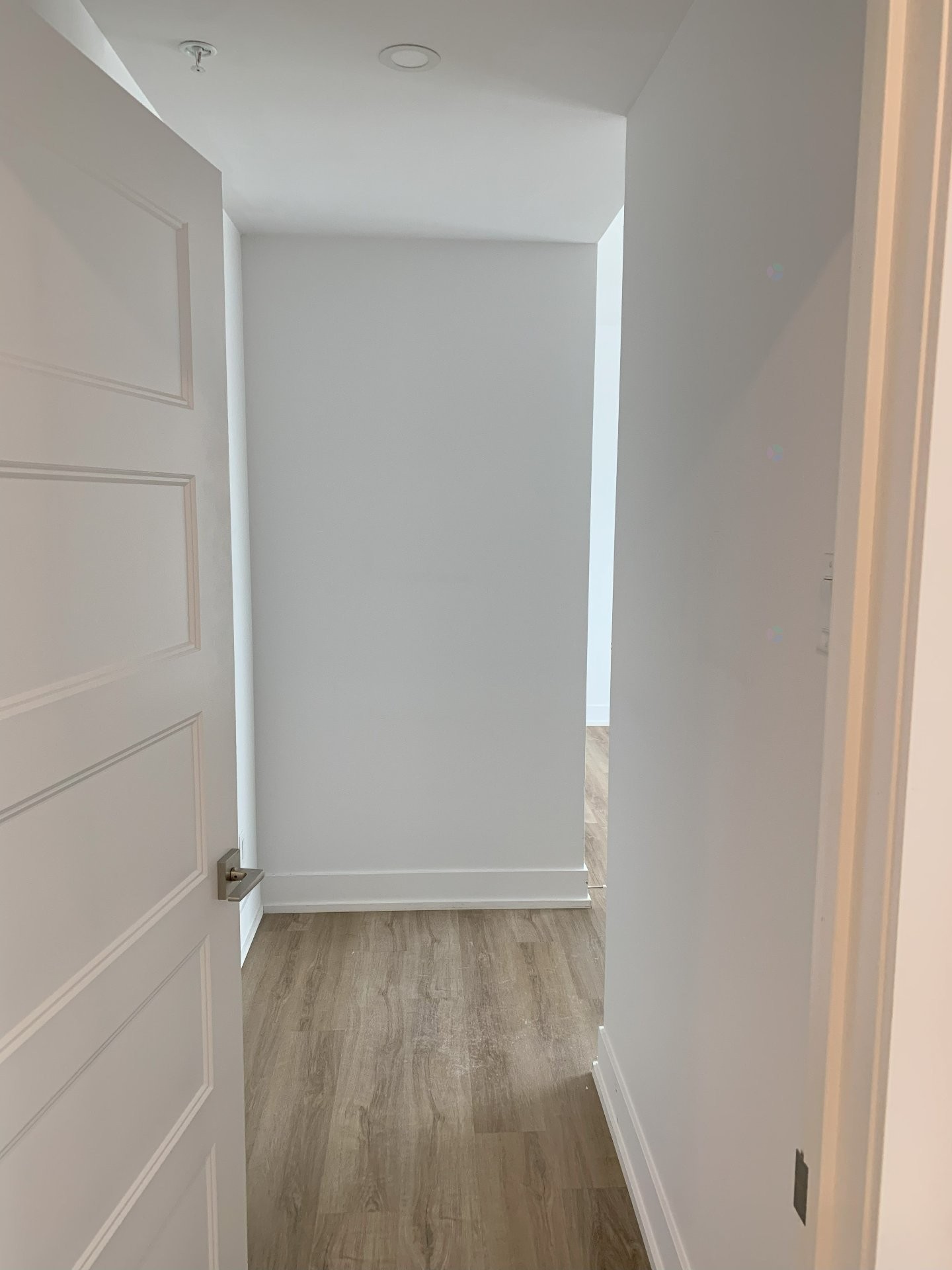 









50


Rue d'Ambre

, 602,
Candiac,




QC
J5S0S2

