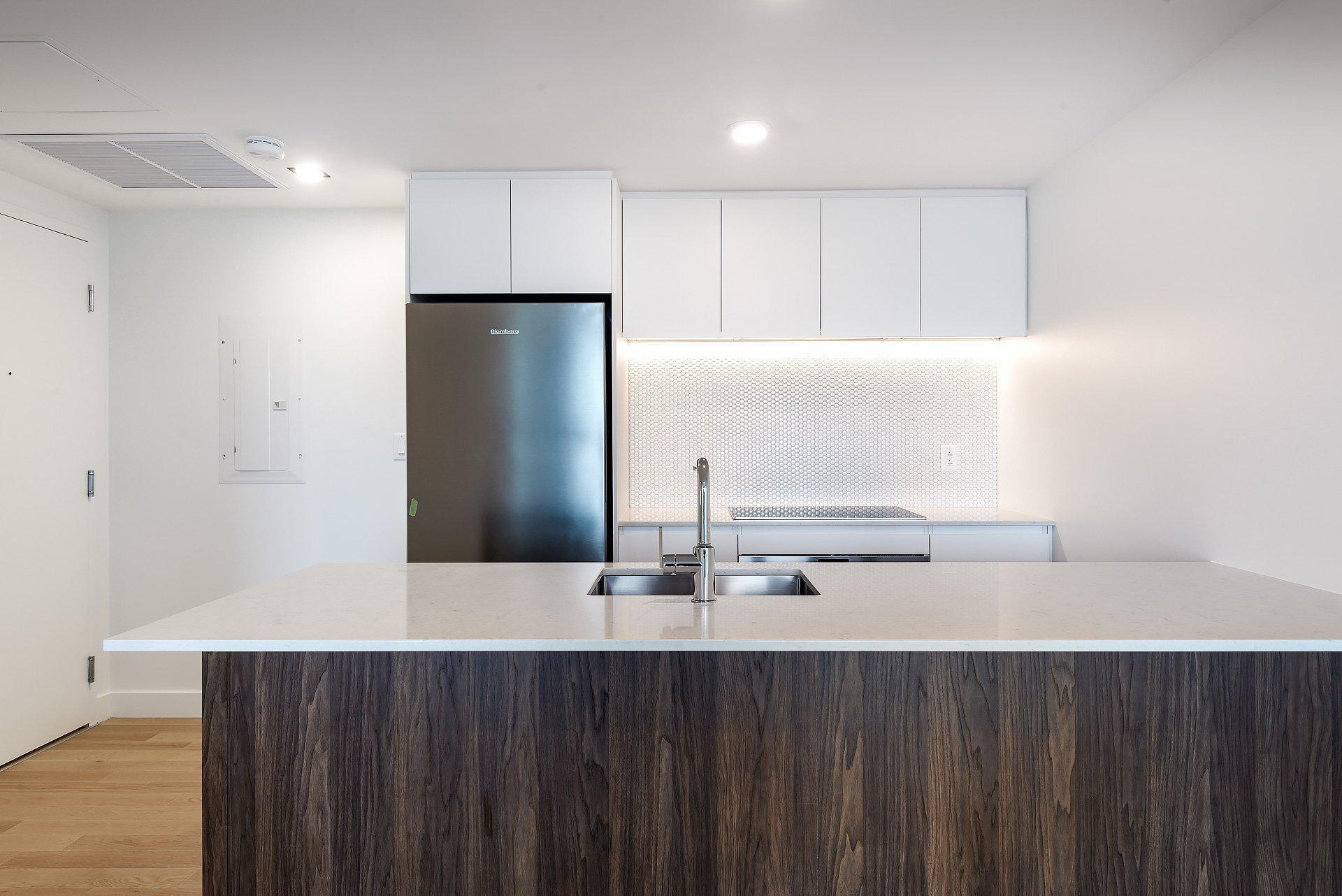 









1245


Rue De Bleury

, 3501,
Montréal (Ville-Marie),




QC
H3B0C2

