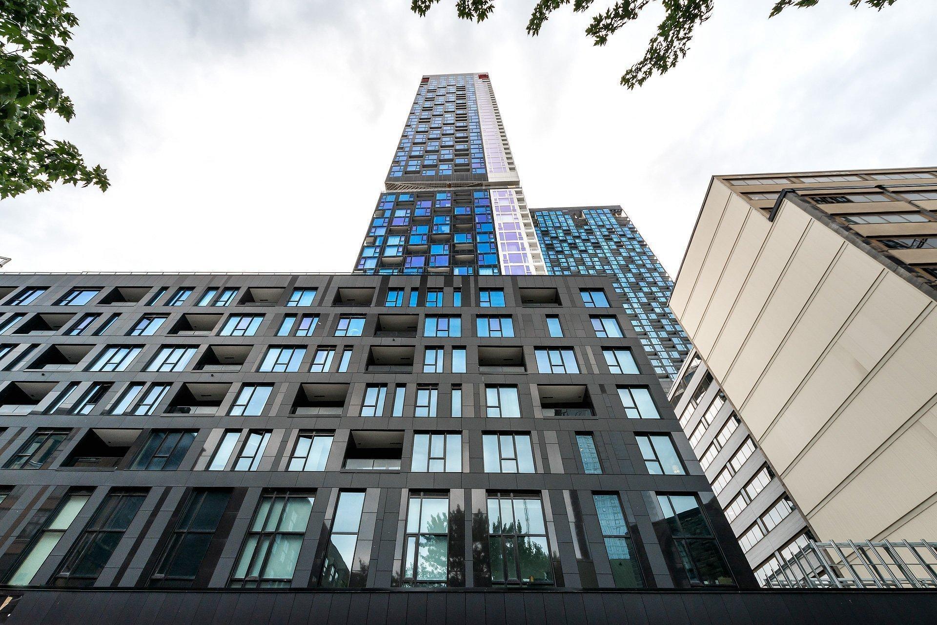 









1245


Rue De Bleury

, 3501,
Montréal (Ville-Marie),




QC
H3B0C2

