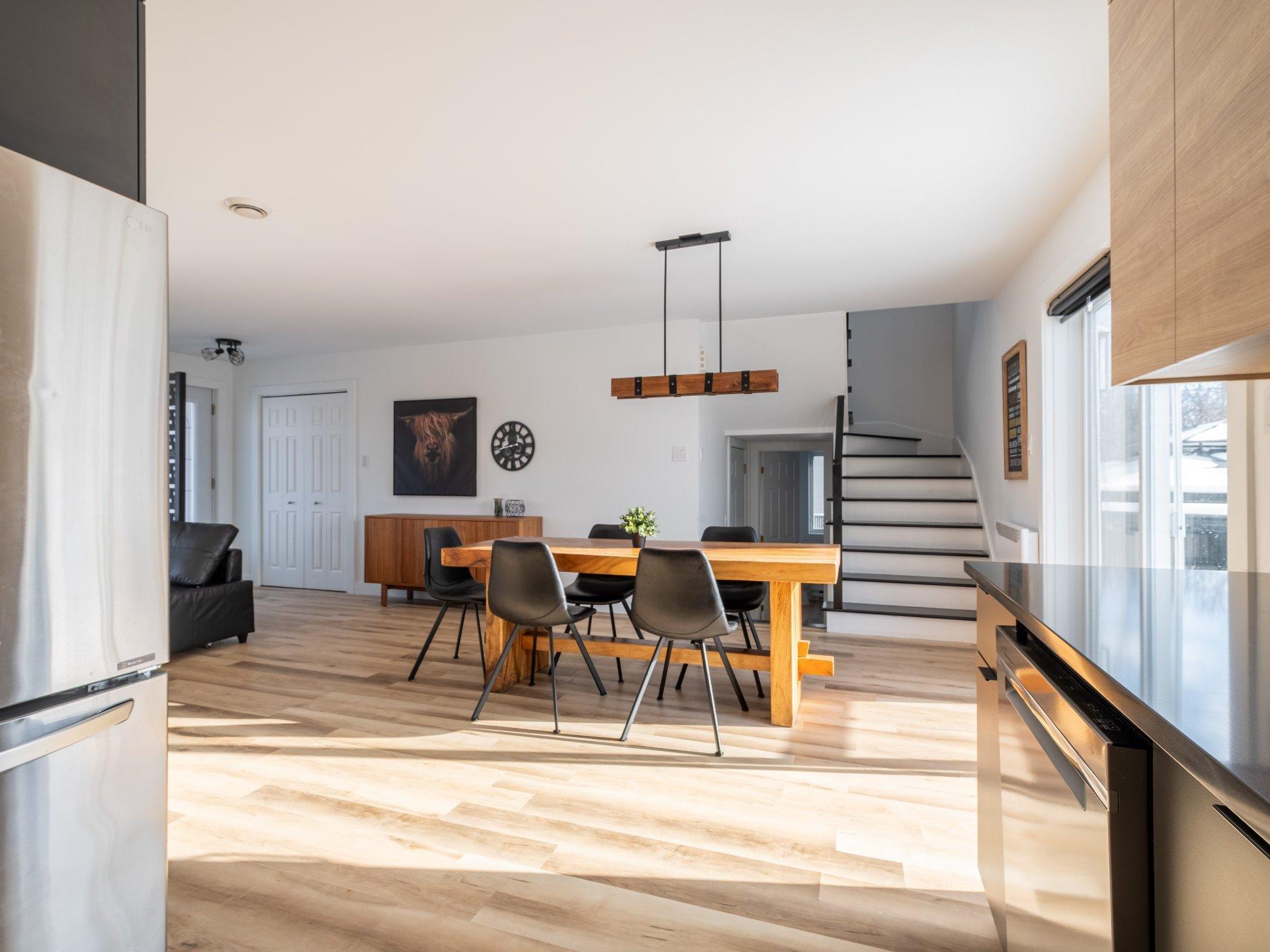 









108


Rue Joseph-Théberge

,
Saint-Mathias-sur-Richelieu,




QC
J3L6C5

