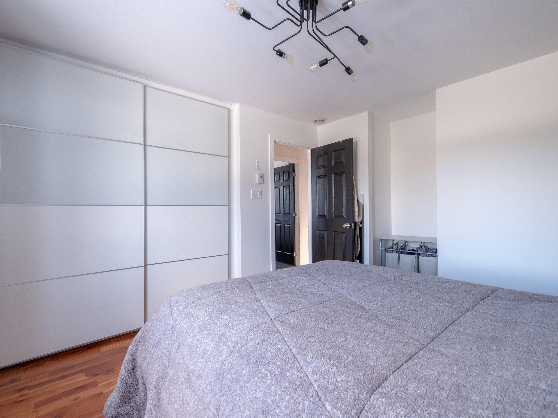 









108


Rue Joseph-Théberge

,
Saint-Mathias-sur-Richelieu,




QC
J3L6C5

