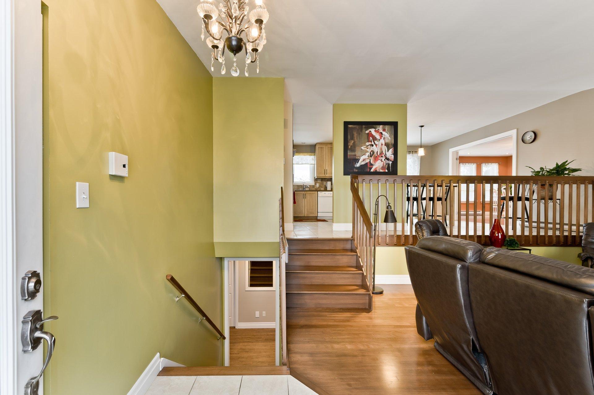 









992


Rue du Sieur-d'iberville

,
Sherbrooke (Les Nations),




QC
J1H6B8

