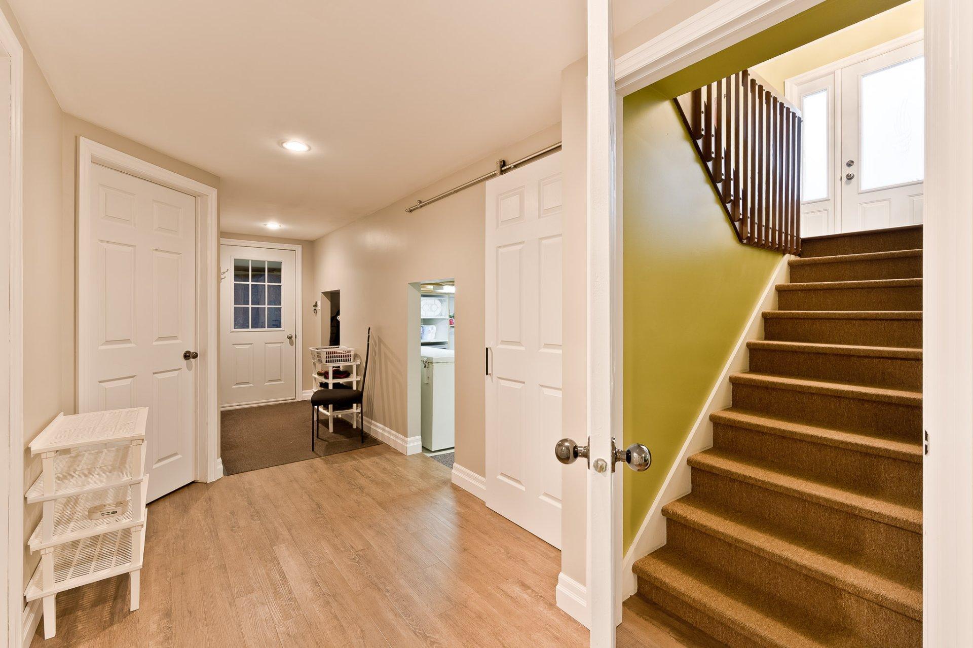 









992


Rue du Sieur-d'iberville

,
Sherbrooke (Les Nations),




QC
J1H6B8

