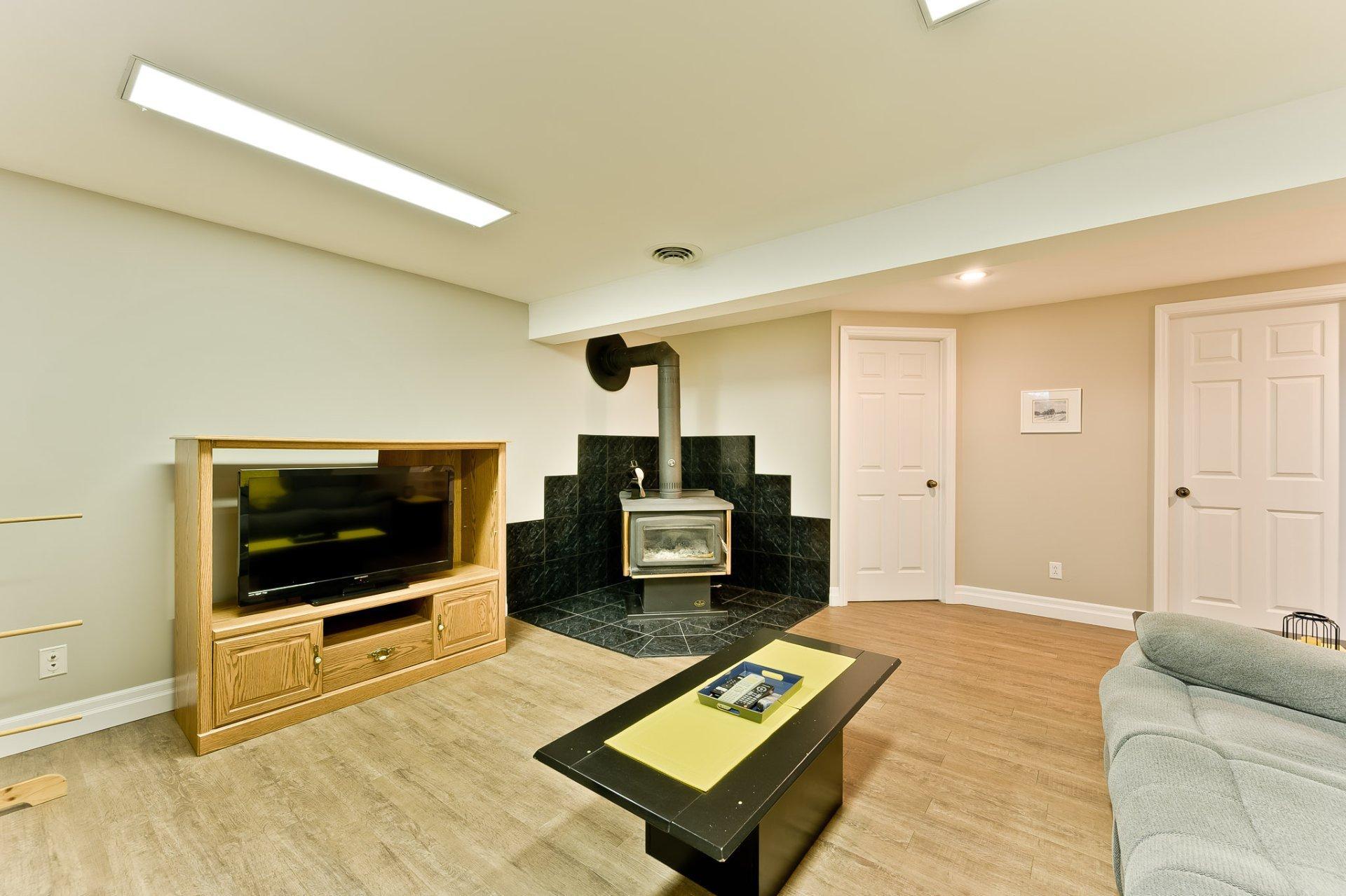 









992


Rue du Sieur-d'iberville

,
Sherbrooke (Les Nations),




QC
J1H6B8

