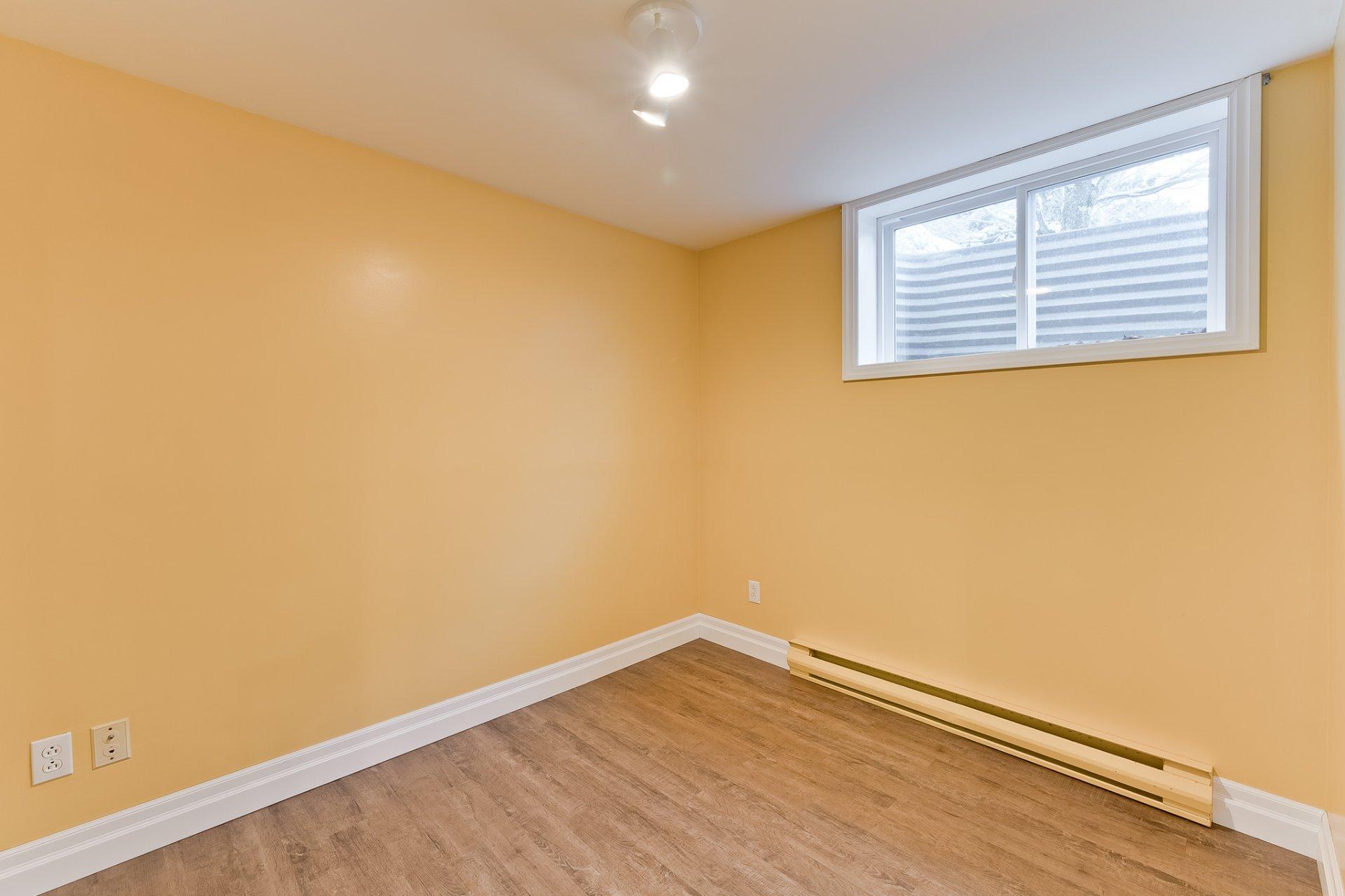 









992


Rue du Sieur-d'iberville

,
Sherbrooke (Les Nations),




QC
J1H6B8

