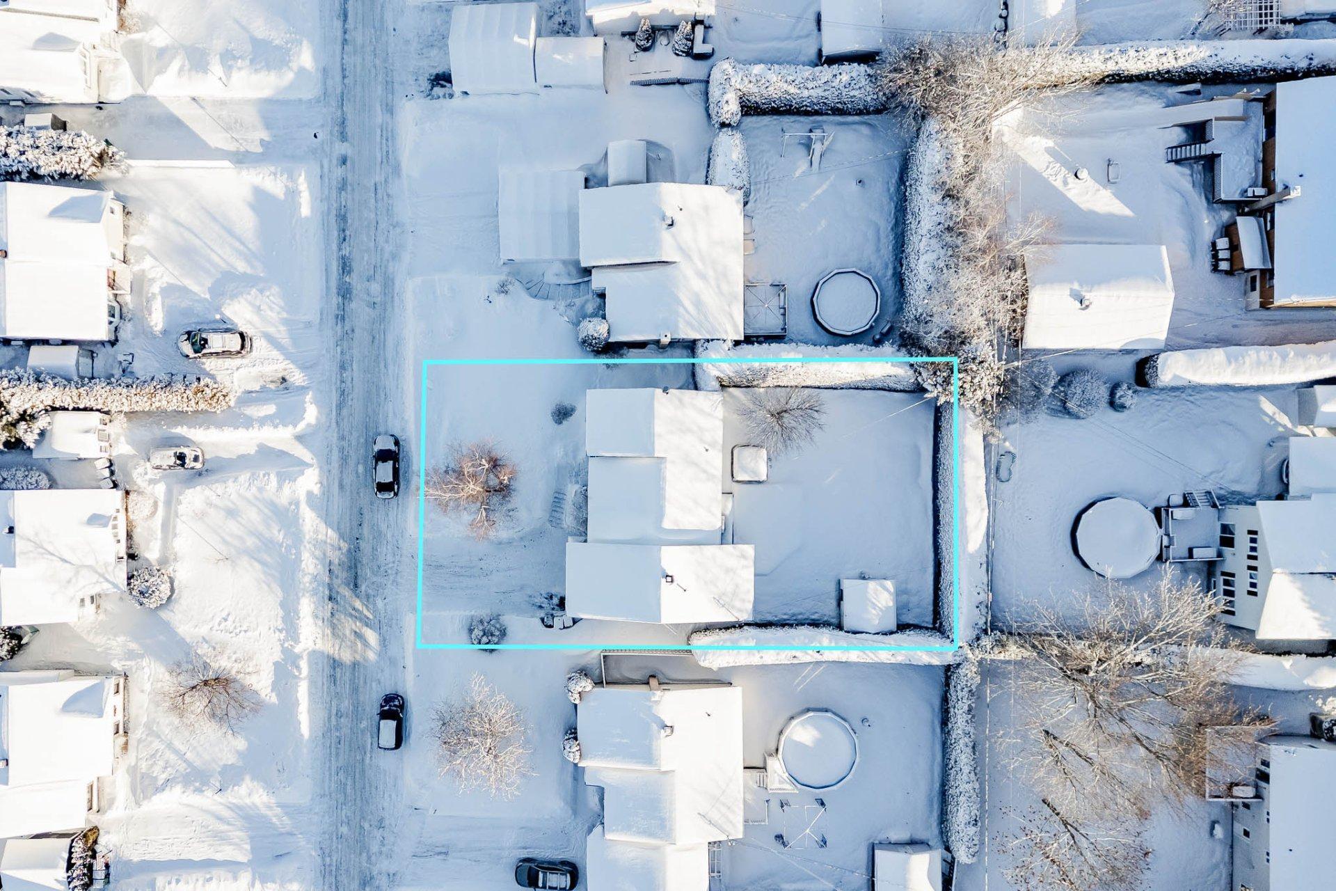 









992


Rue du Sieur-d'iberville

,
Sherbrooke (Les Nations),




QC
J1H6B8

