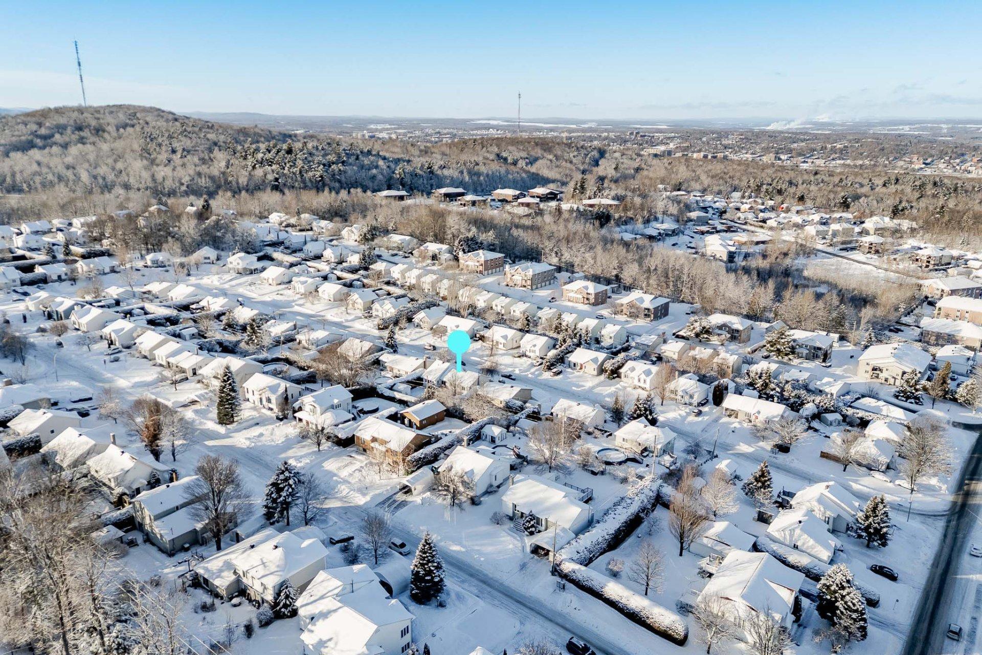 









992


Rue du Sieur-d'iberville

,
Sherbrooke (Les Nations),




QC
J1H6B8

